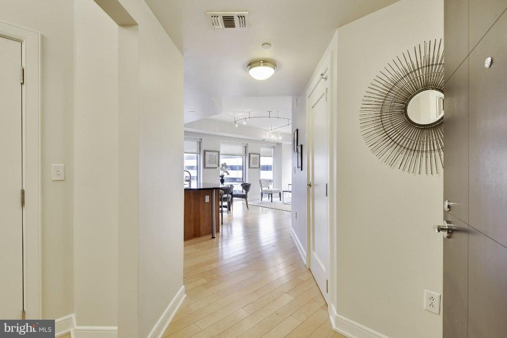 THE WATERVIEW - Residential Lease