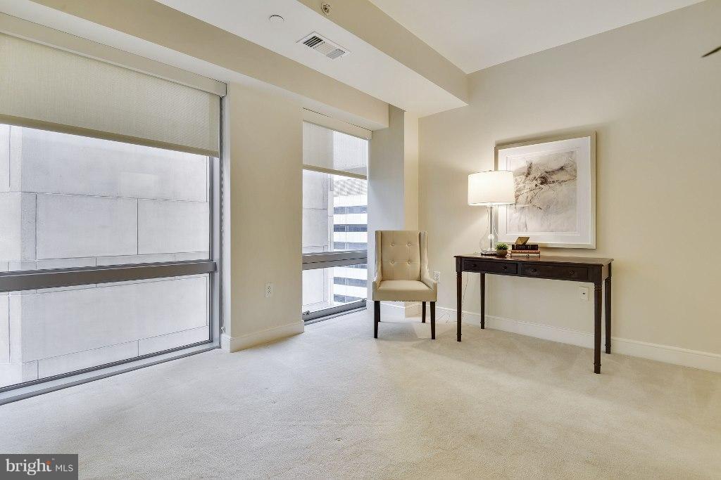 THE WATERVIEW - Residential Lease