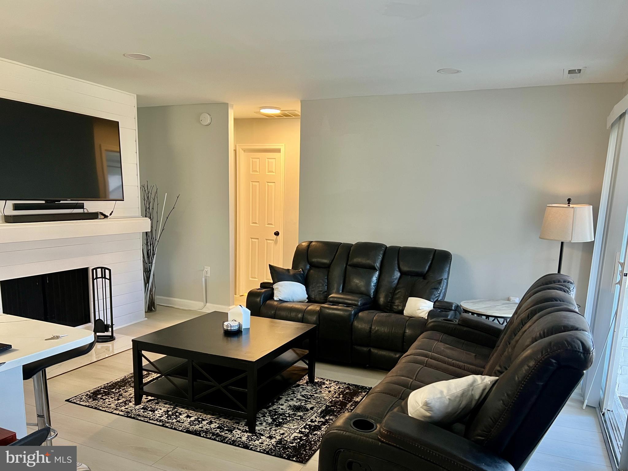 10528 CROSS FOX LANE F-2