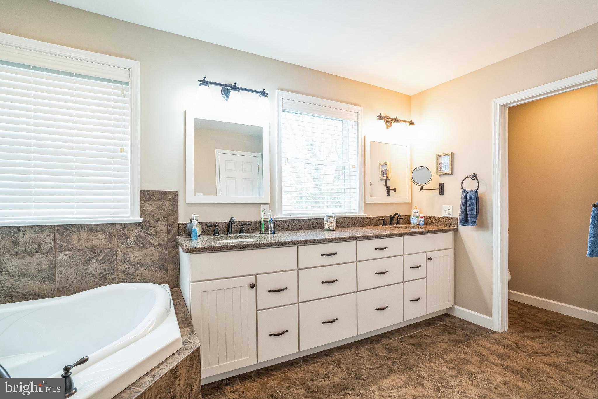 HIDDEN GLEN - Residential