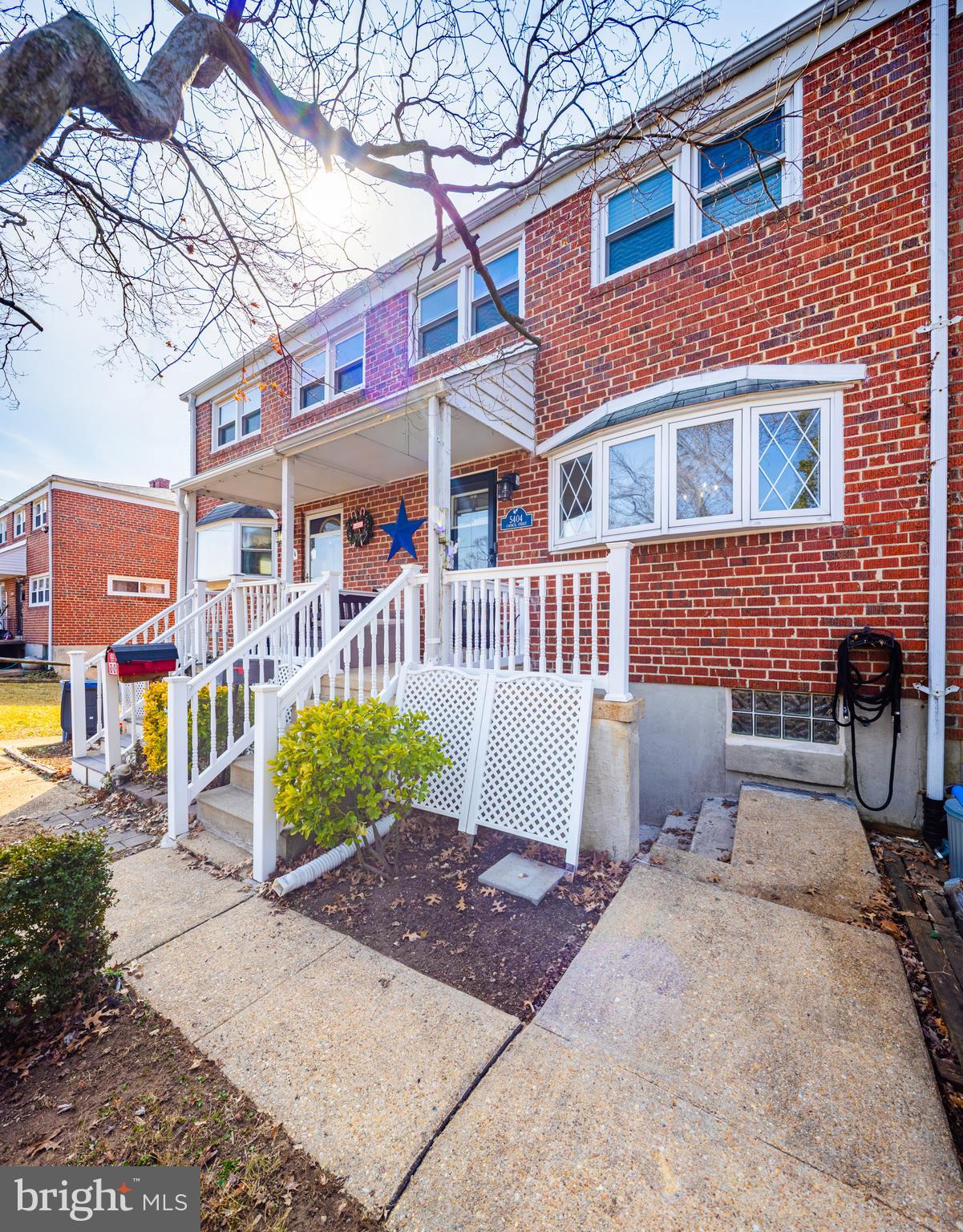 GAYLORD MANOR - Residential