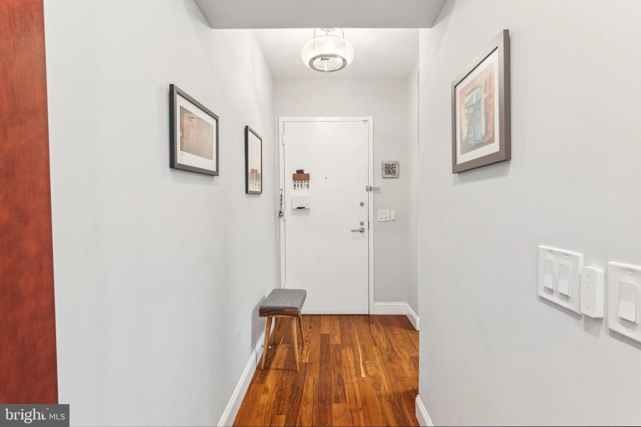Philadelphia, Pennsylvania 19102, United States, 2 Bedrooms Bedrooms, ,3 BathroomsBathrooms,Residential,Active,104144