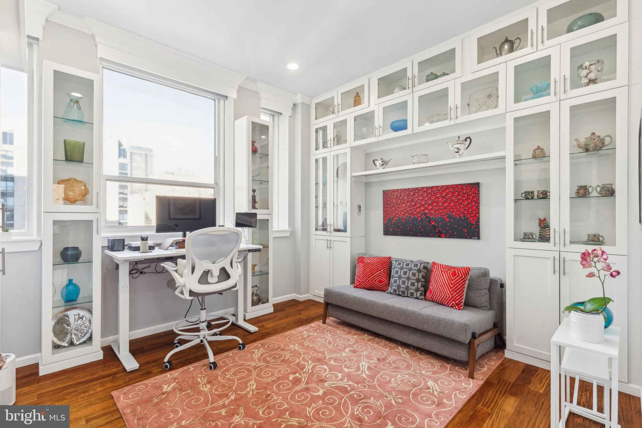 Philadelphia, Pennsylvania 19102, United States, 2 Bedrooms Bedrooms, ,3 BathroomsBathrooms,Residential,Active,104144