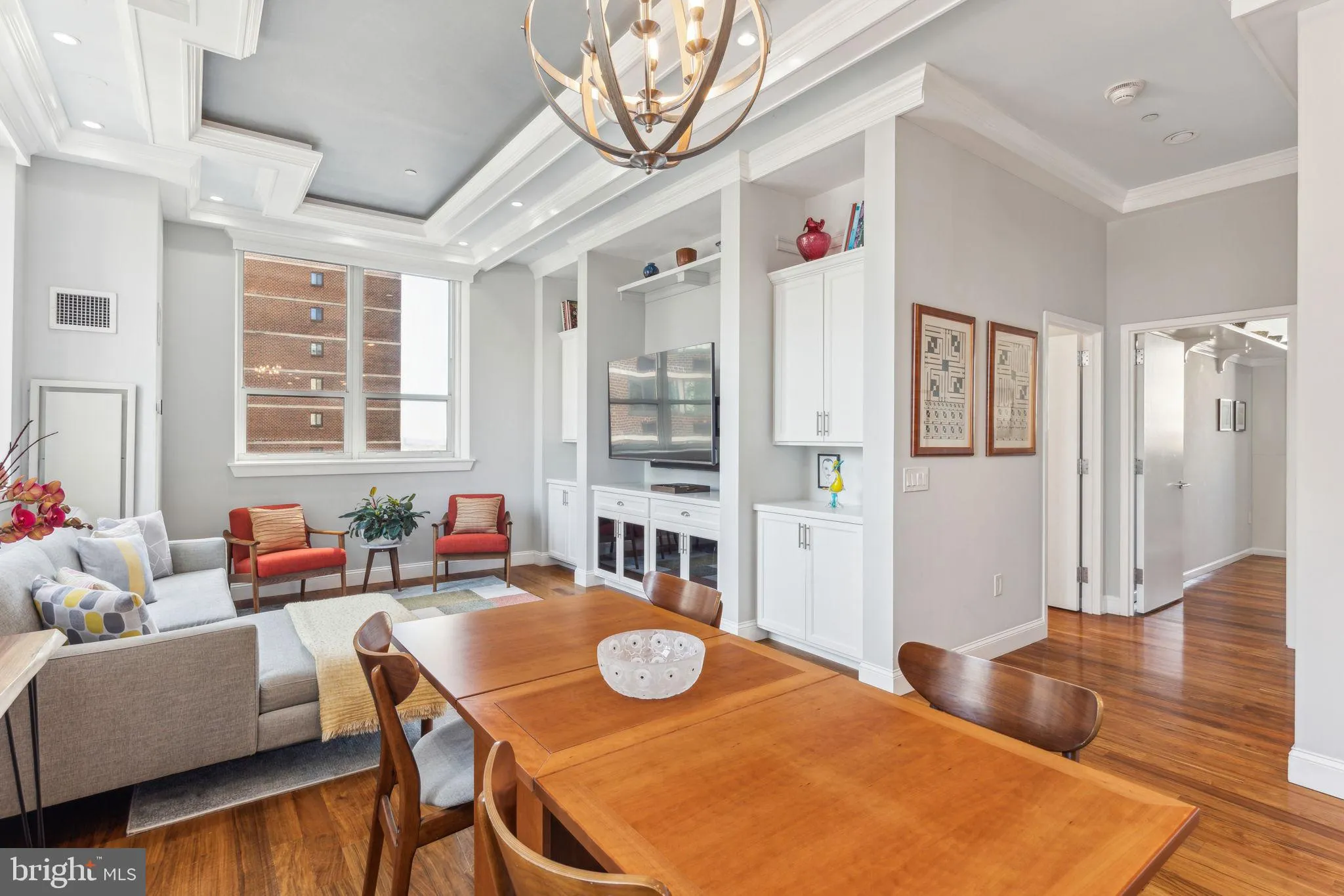 Philadelphia, Pennsylvania 19102, United States, 2 Bedrooms Bedrooms, ,3 BathroomsBathrooms,Residential,Active,104144