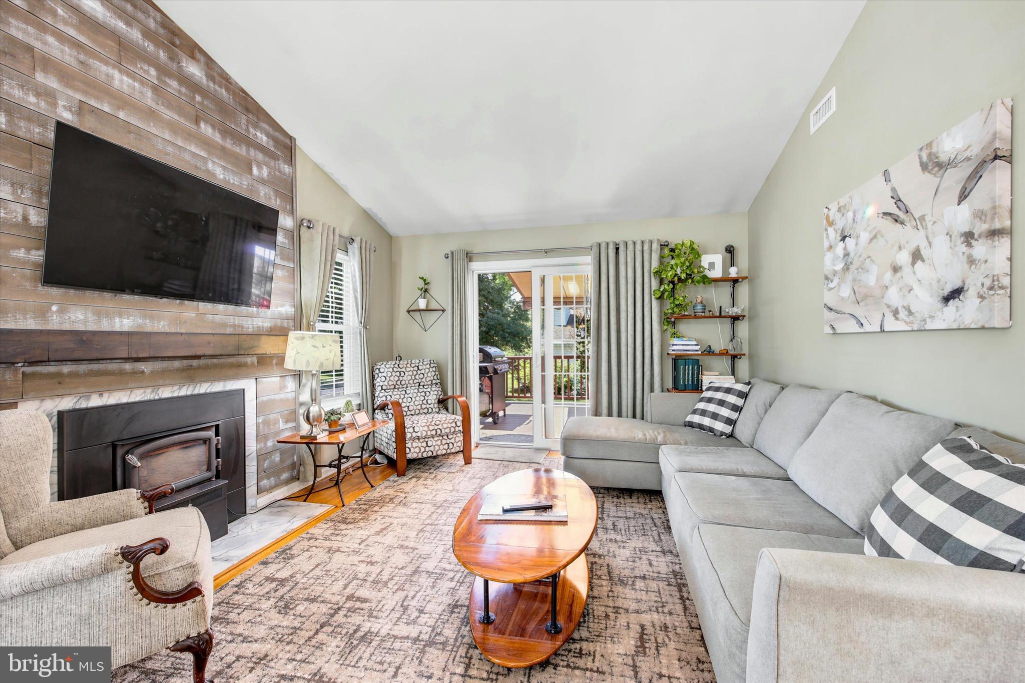 GWYNEDD POINTE - Residential