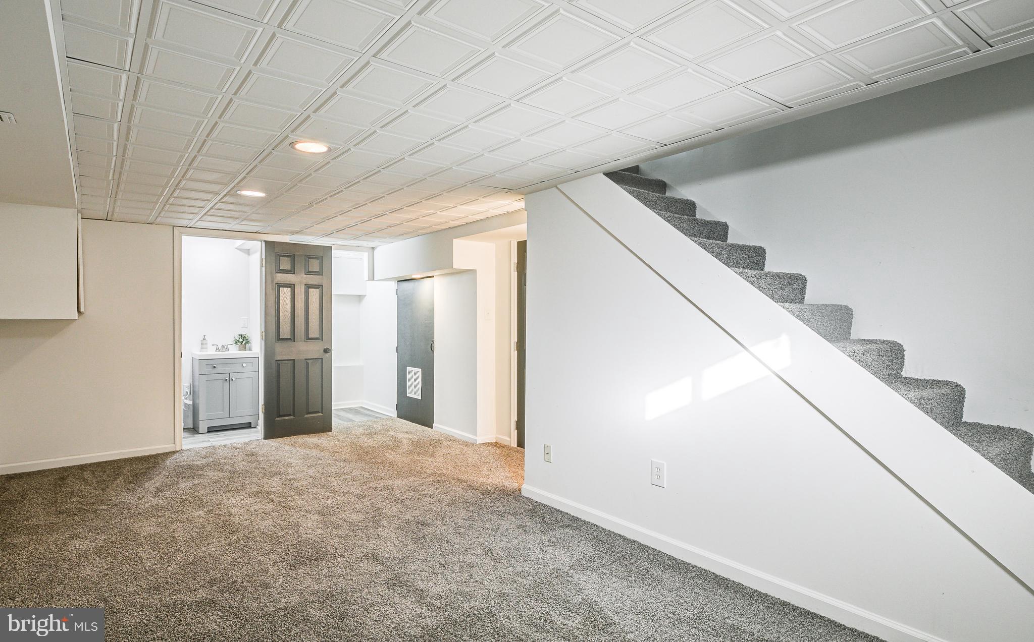 GLEN GARDENS - Residential