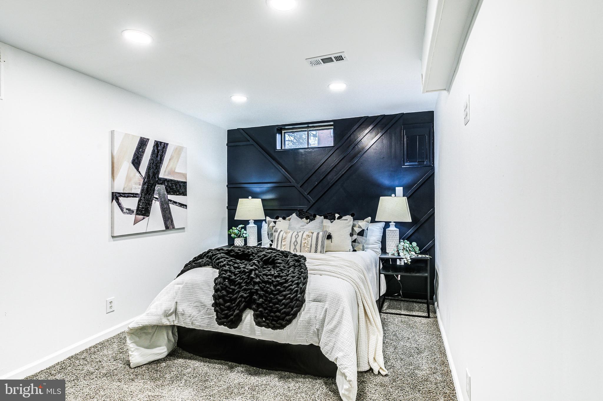 GLEN GARDENS - Residential