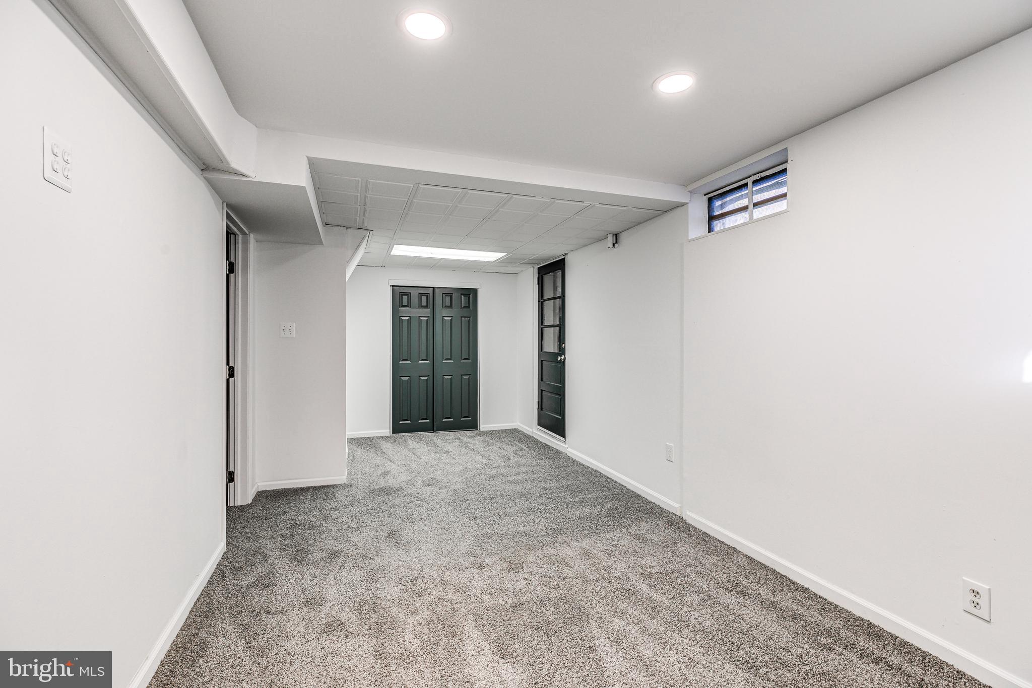 GLEN GARDENS - Residential