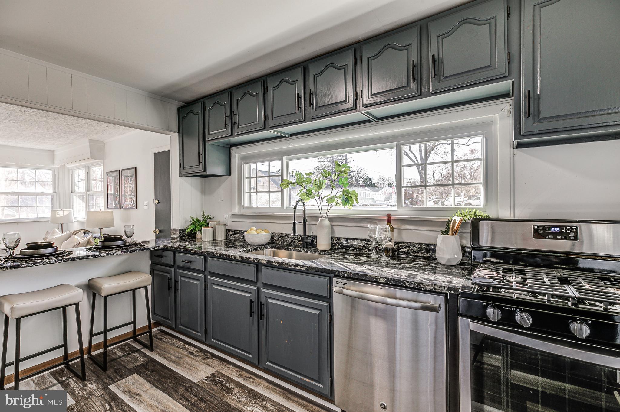 GLEN GARDENS - Residential