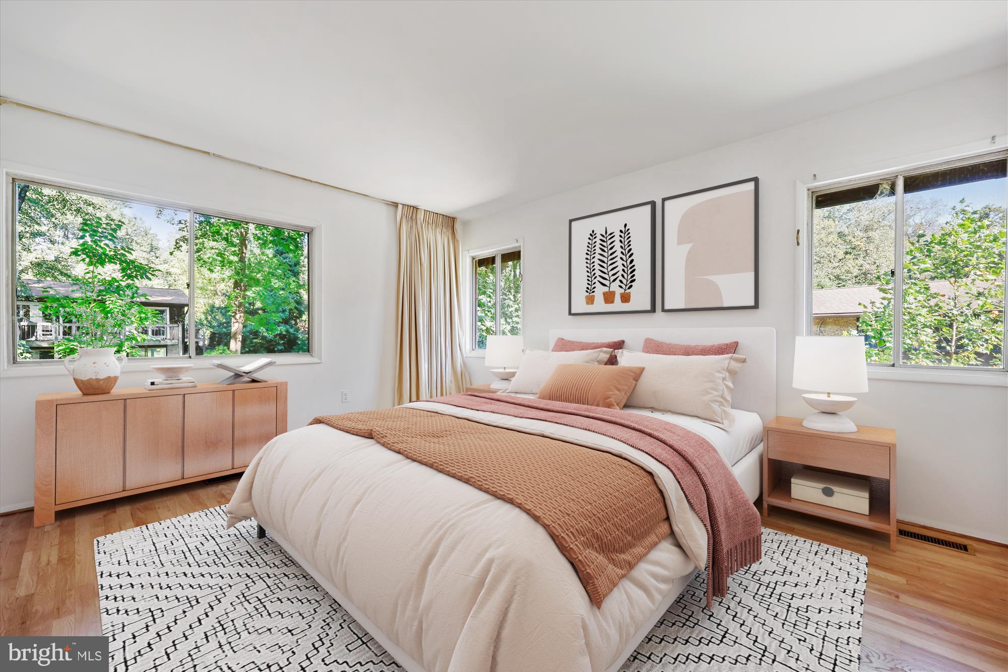 MANOR WOODS - Residential