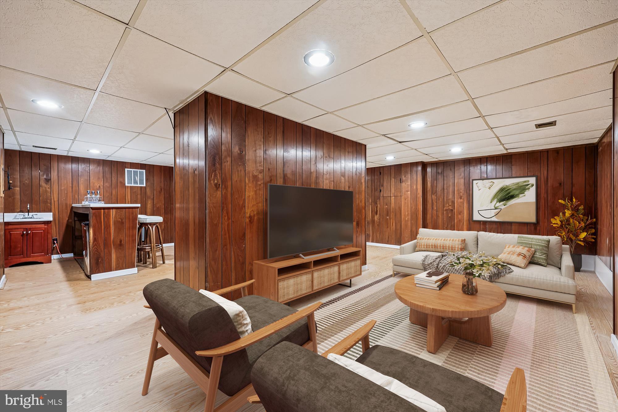 MANOR WOODS - Residential