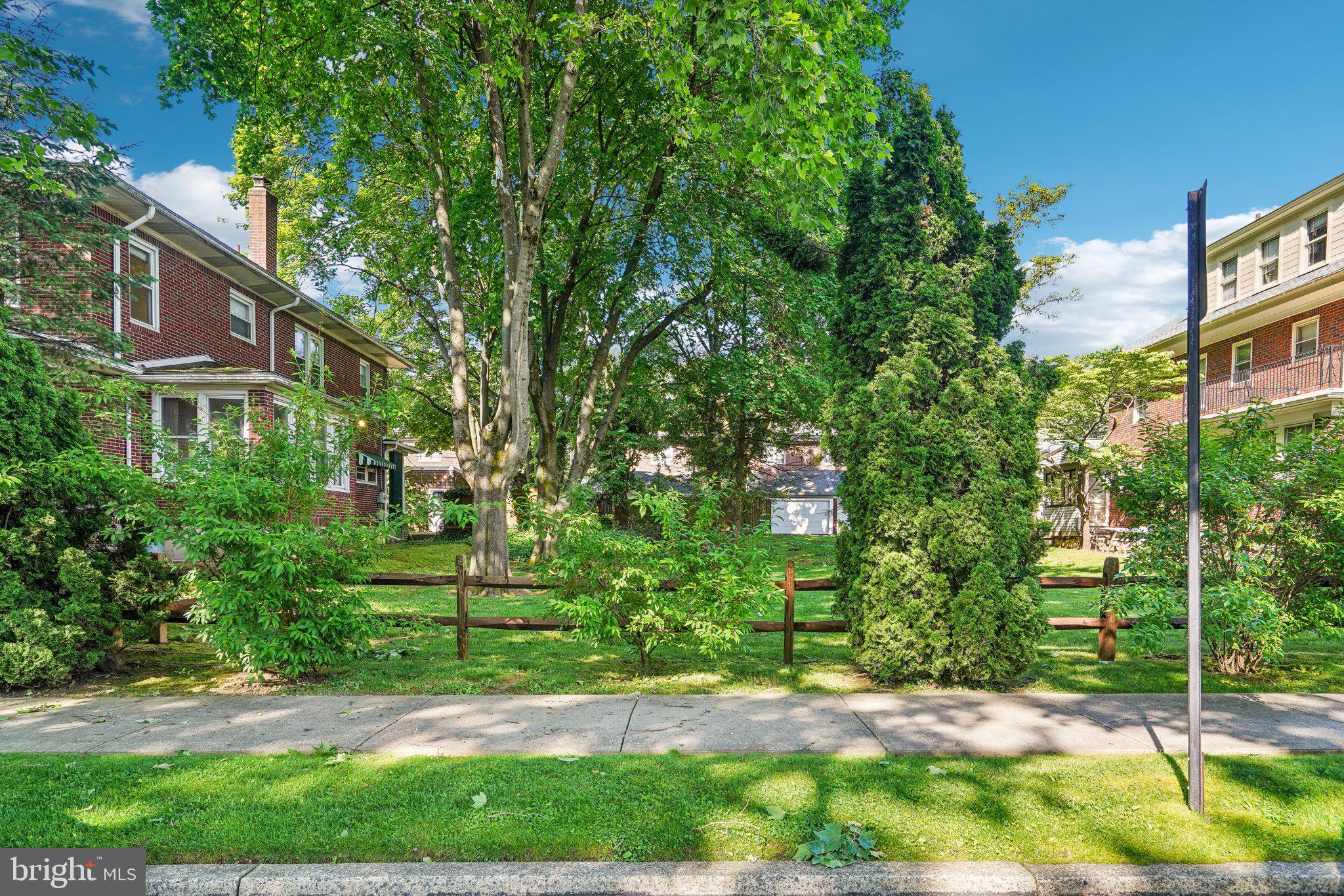 COLLEGE HEIGHTS - Residential