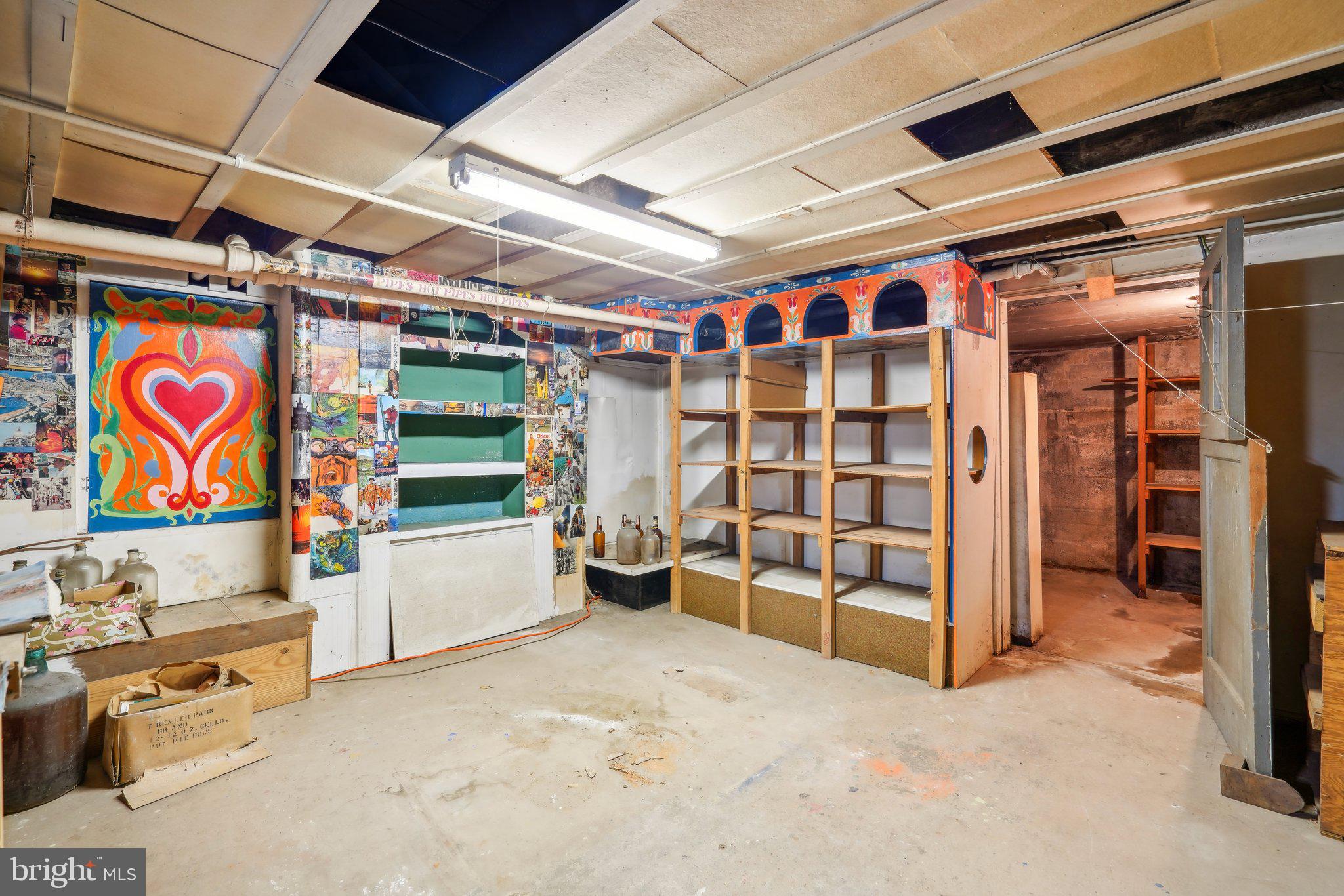 COLLEGE HEIGHTS - Residential