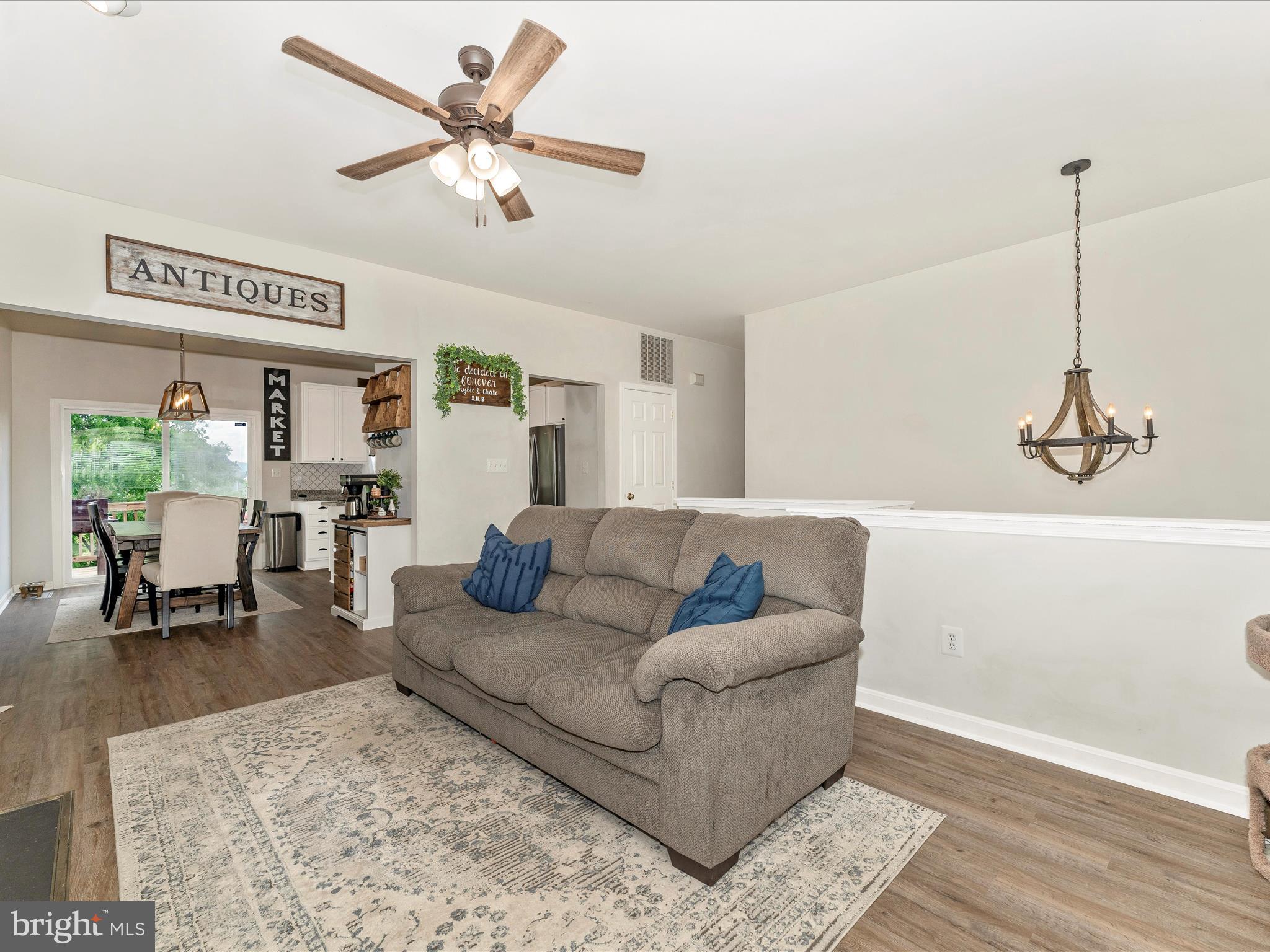 PRINCETON SHOALS - Residential