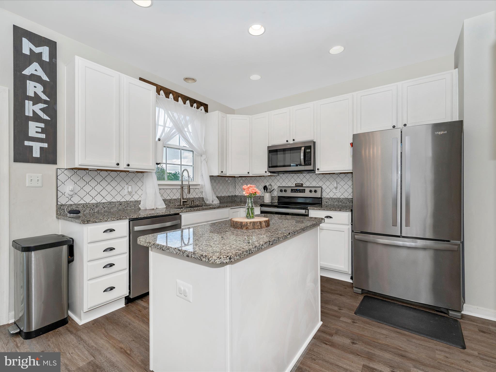 PRINCETON SHOALS - Residential