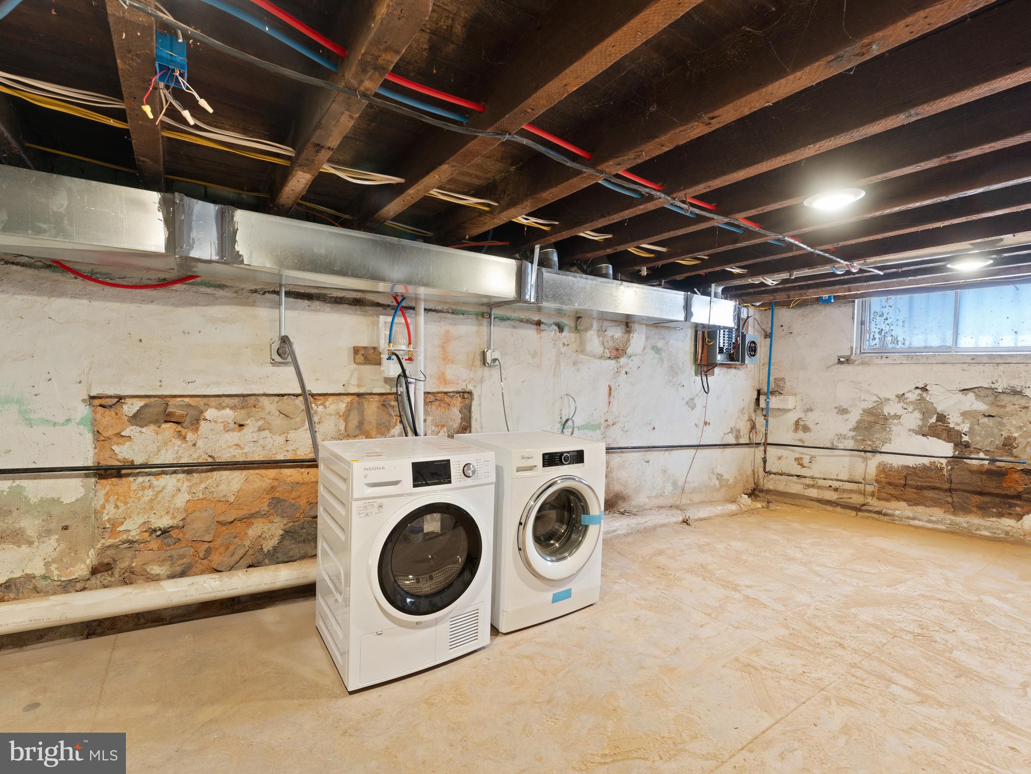 KENSINGTON - Residential Lease