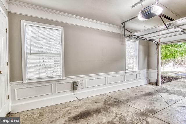 LANDS OF QUAKER VILLAGE - Residential Lease