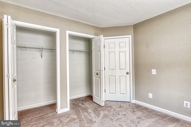 LANDS OF QUAKER VILLAGE - Residential Lease