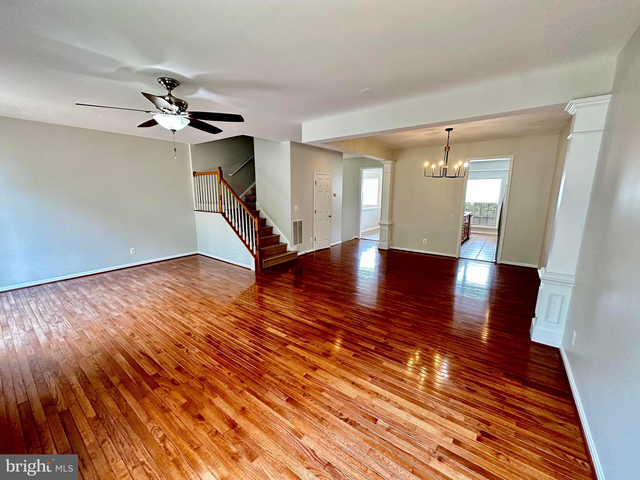 LOUDOUN PARKWAY CENTER - Residential Lease