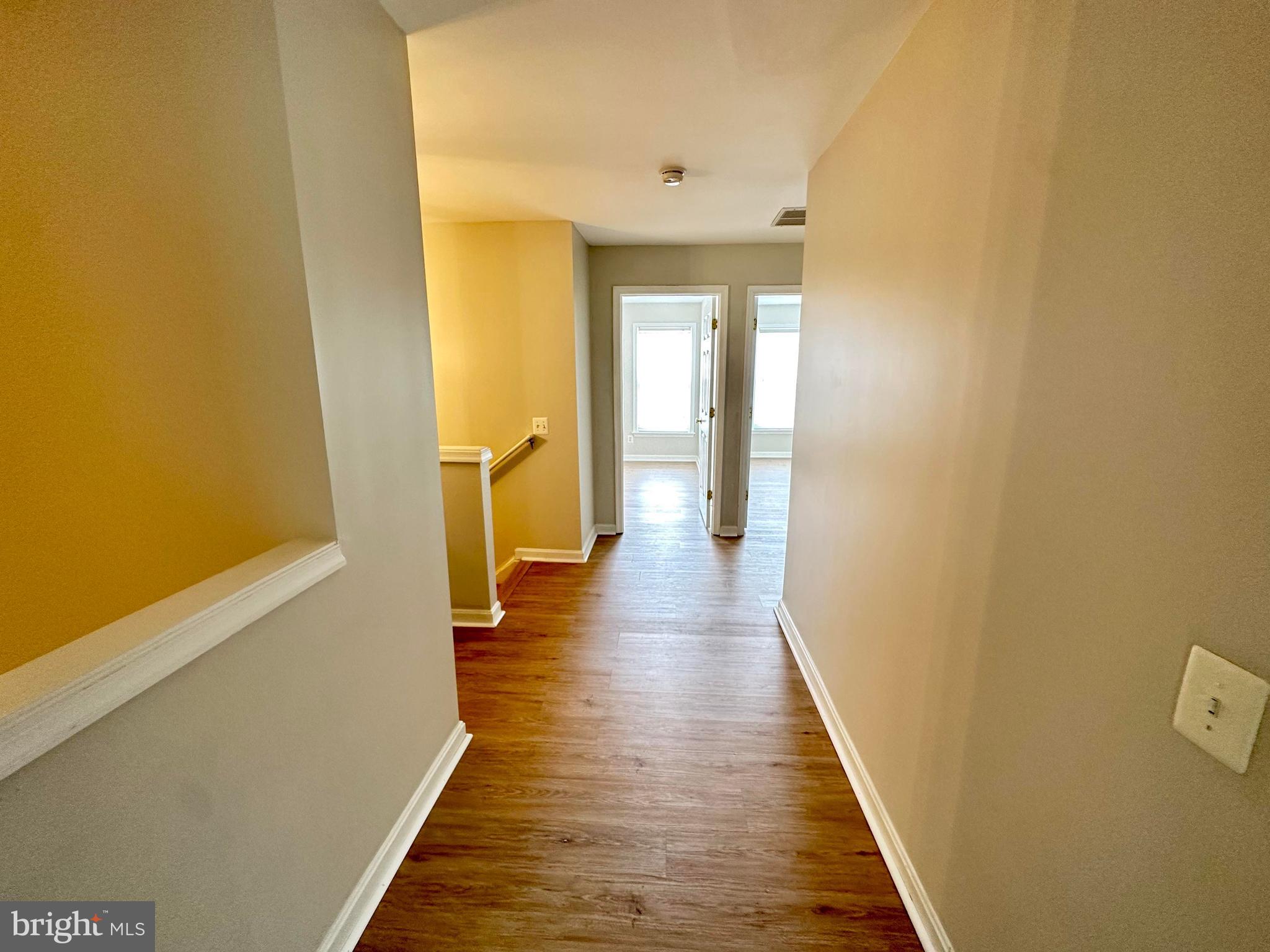 LOUDOUN PARKWAY CENTER - Residential Lease