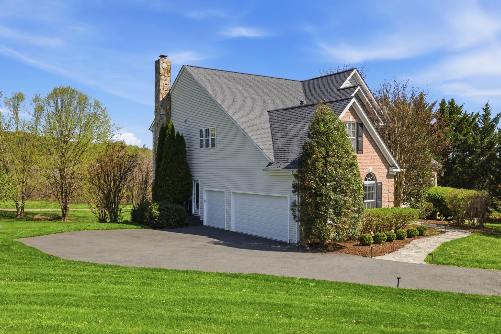 STONELEIGH - Residential