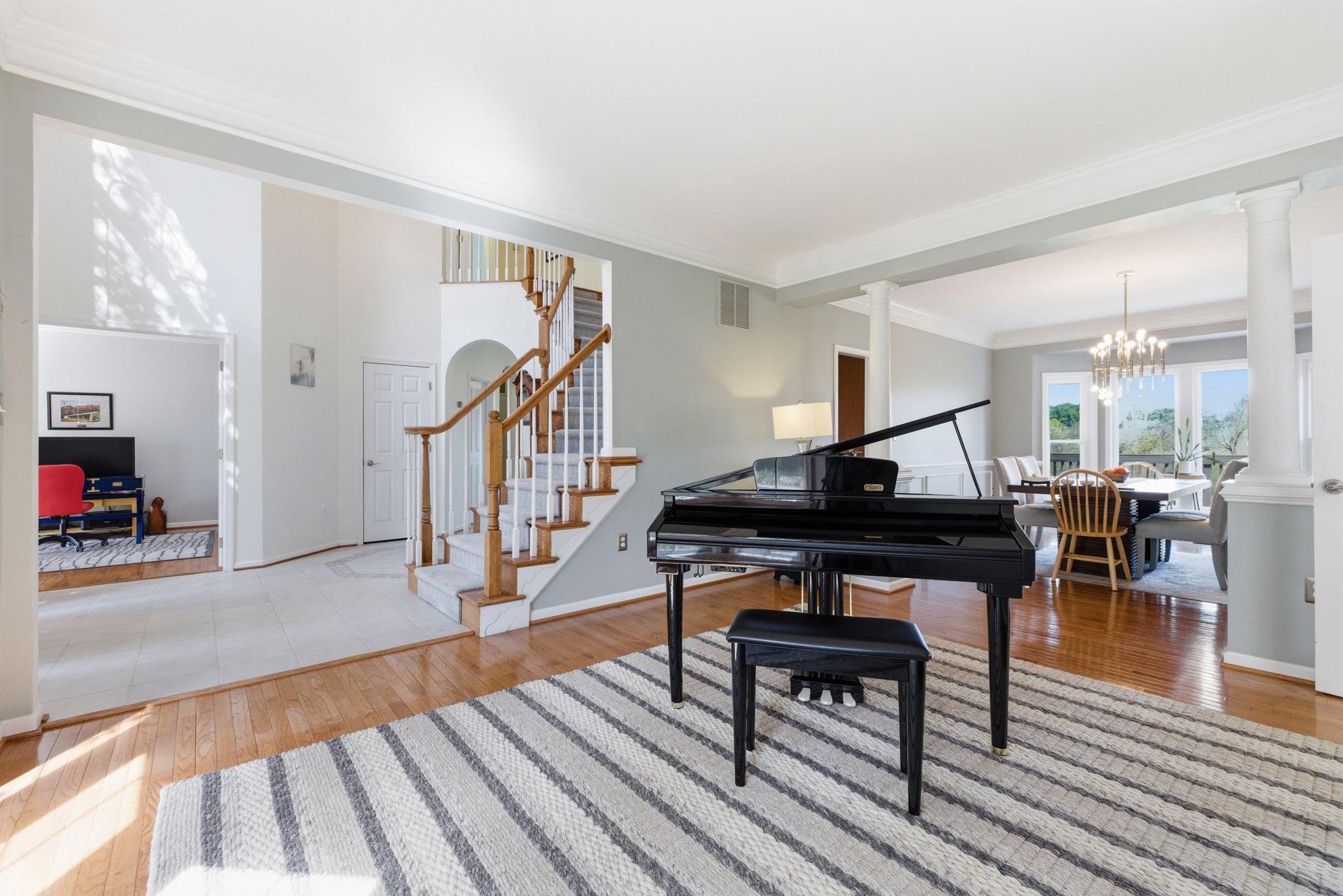 STONELEIGH - Residential