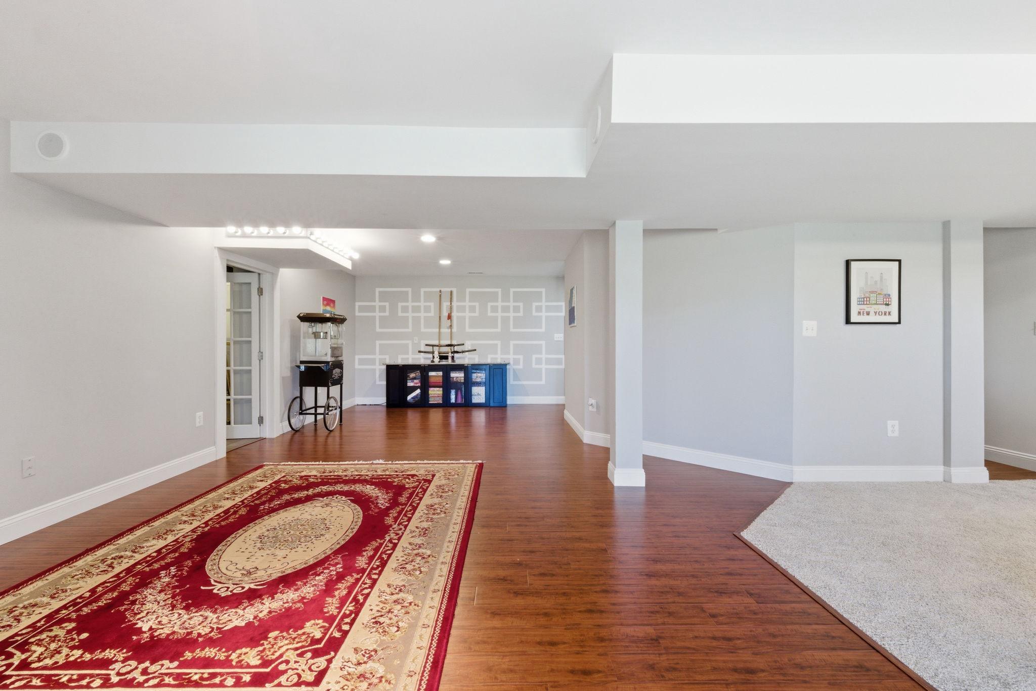 STONELEIGH - Residential