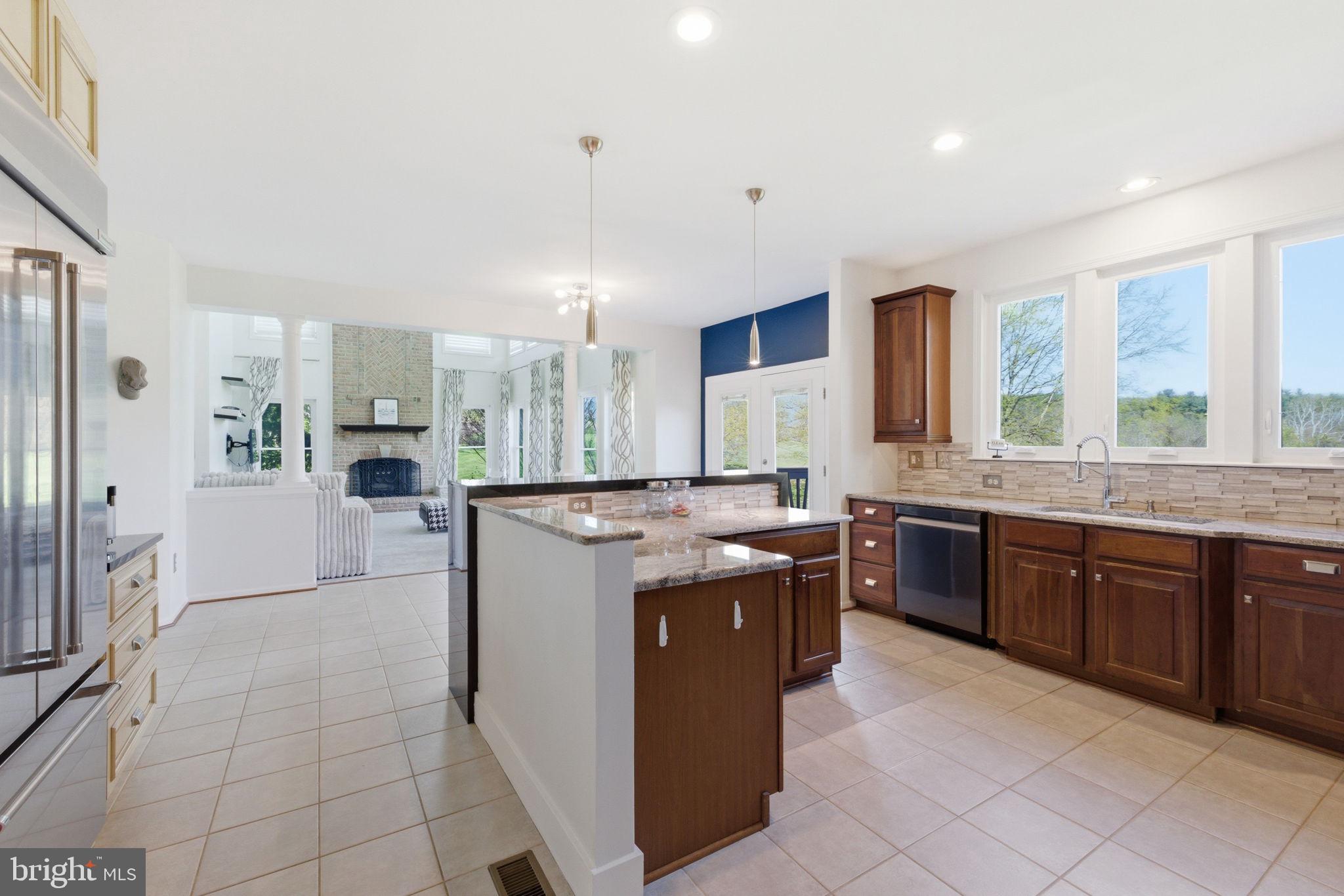 STONELEIGH - Residential