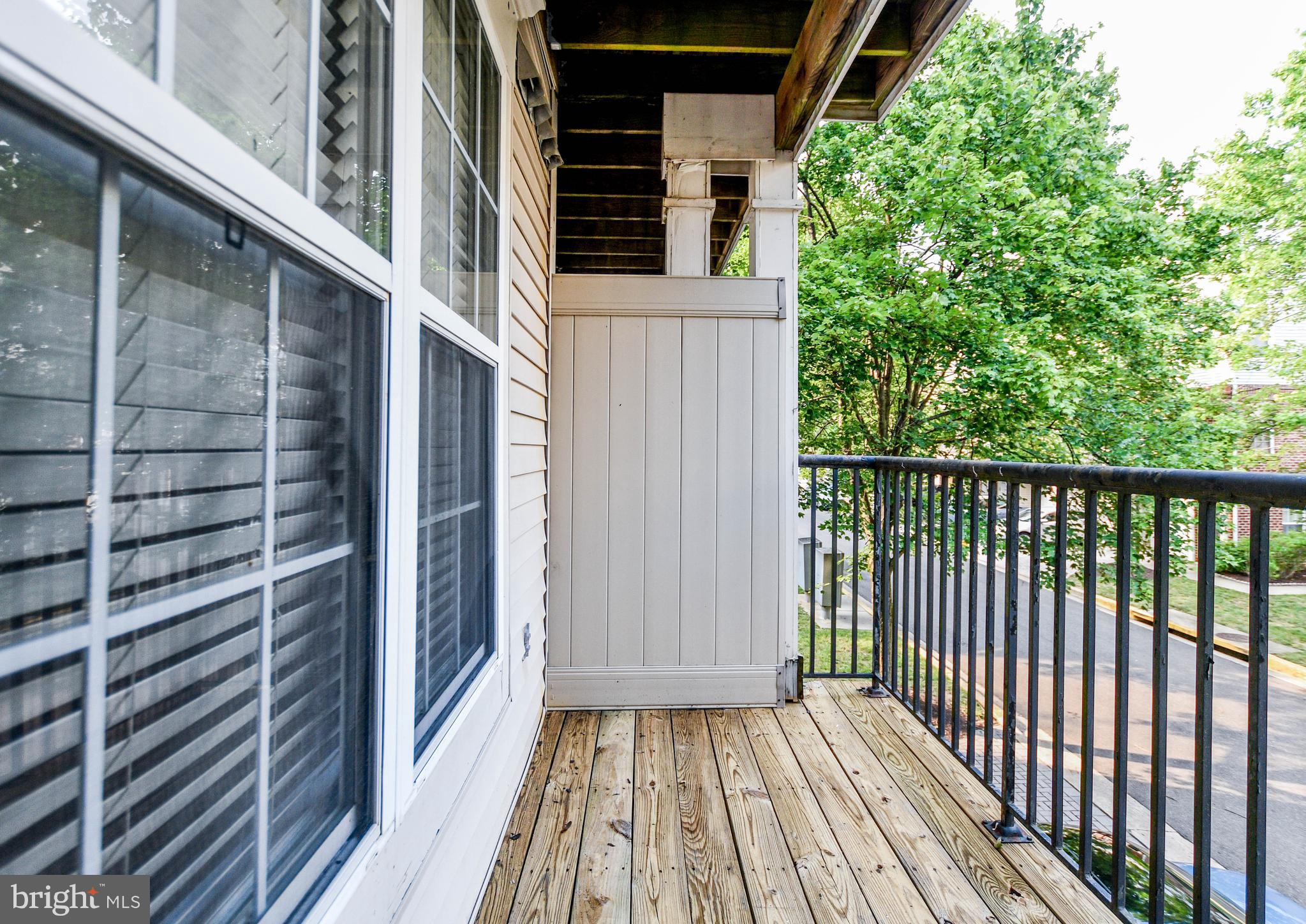 WOODVIEW VILLAGE - Residential Lease