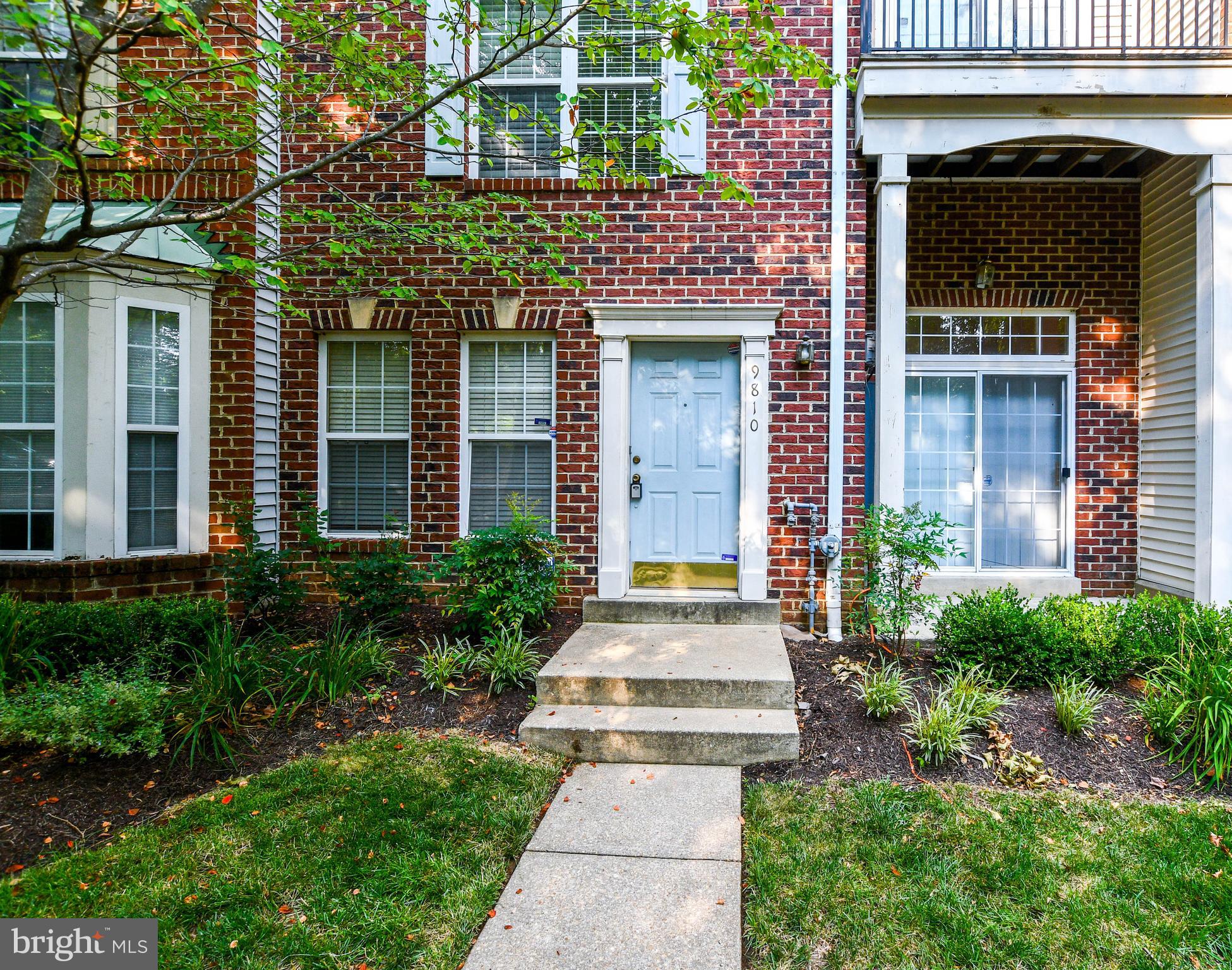 WOODVIEW VILLAGE - Residential Lease