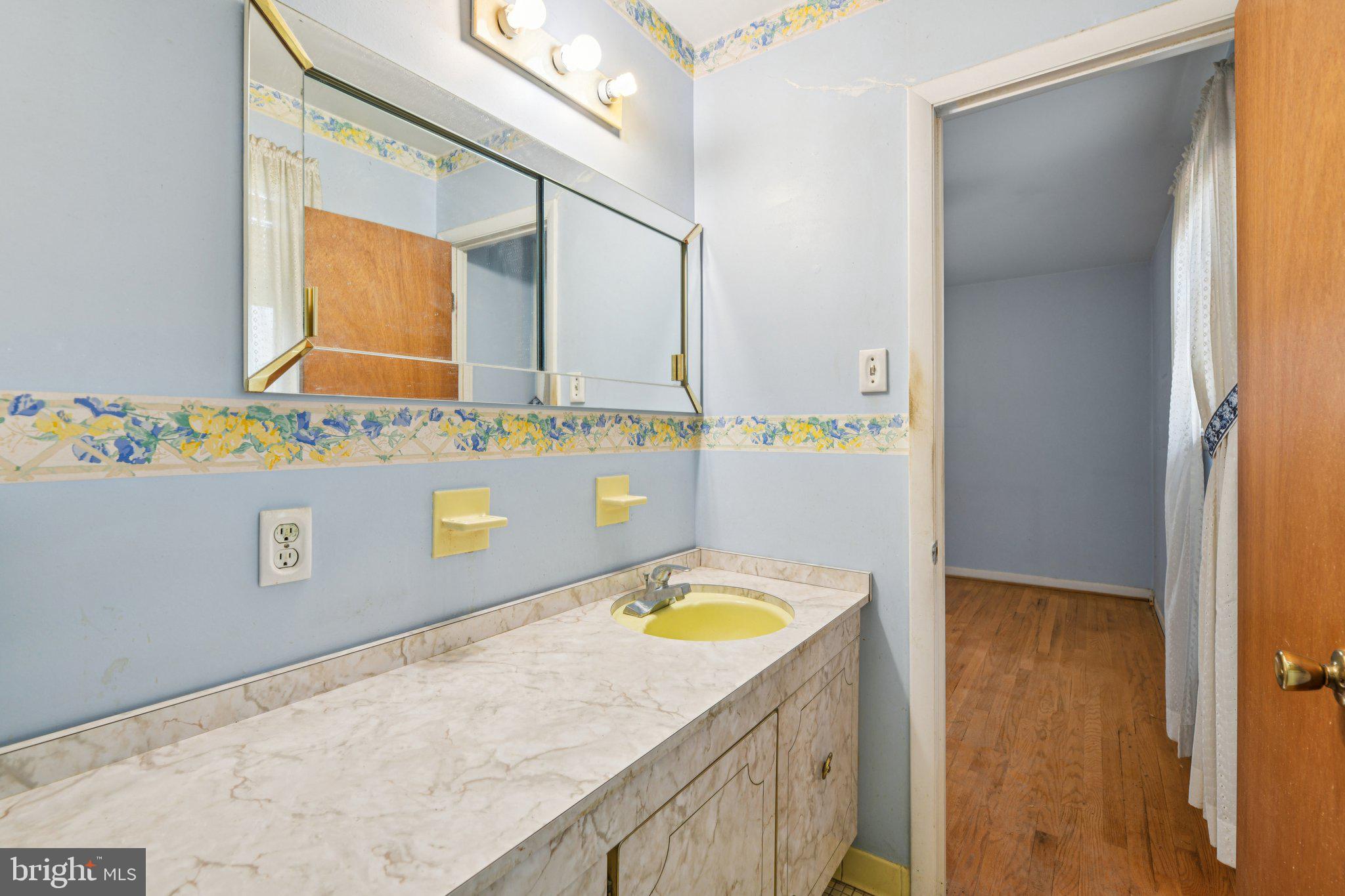 WOODBERRY FOREST - Residential