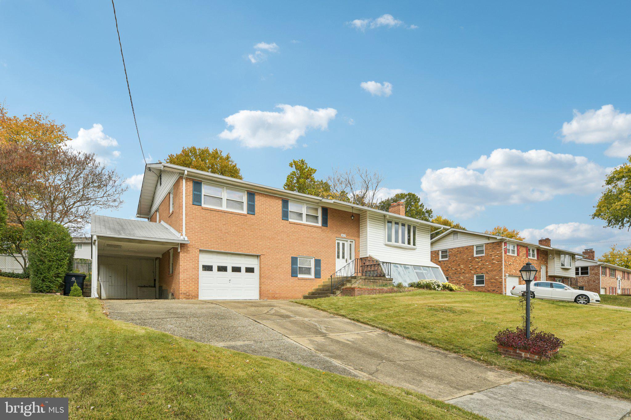 WOODBERRY FOREST - Residential