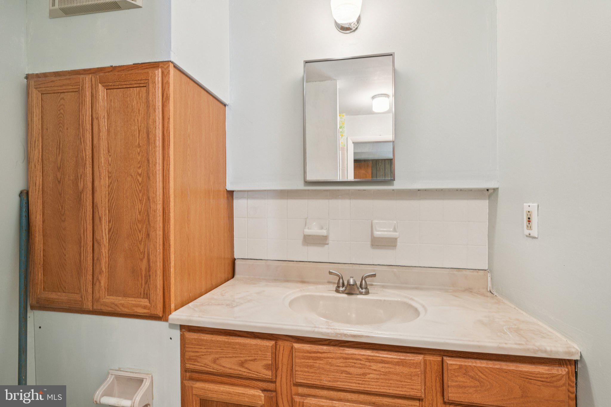 WOODBERRY FOREST - Residential