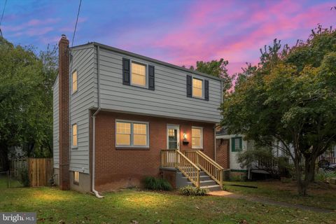 6307 45TH PLACE RIVERDALE MD 20737