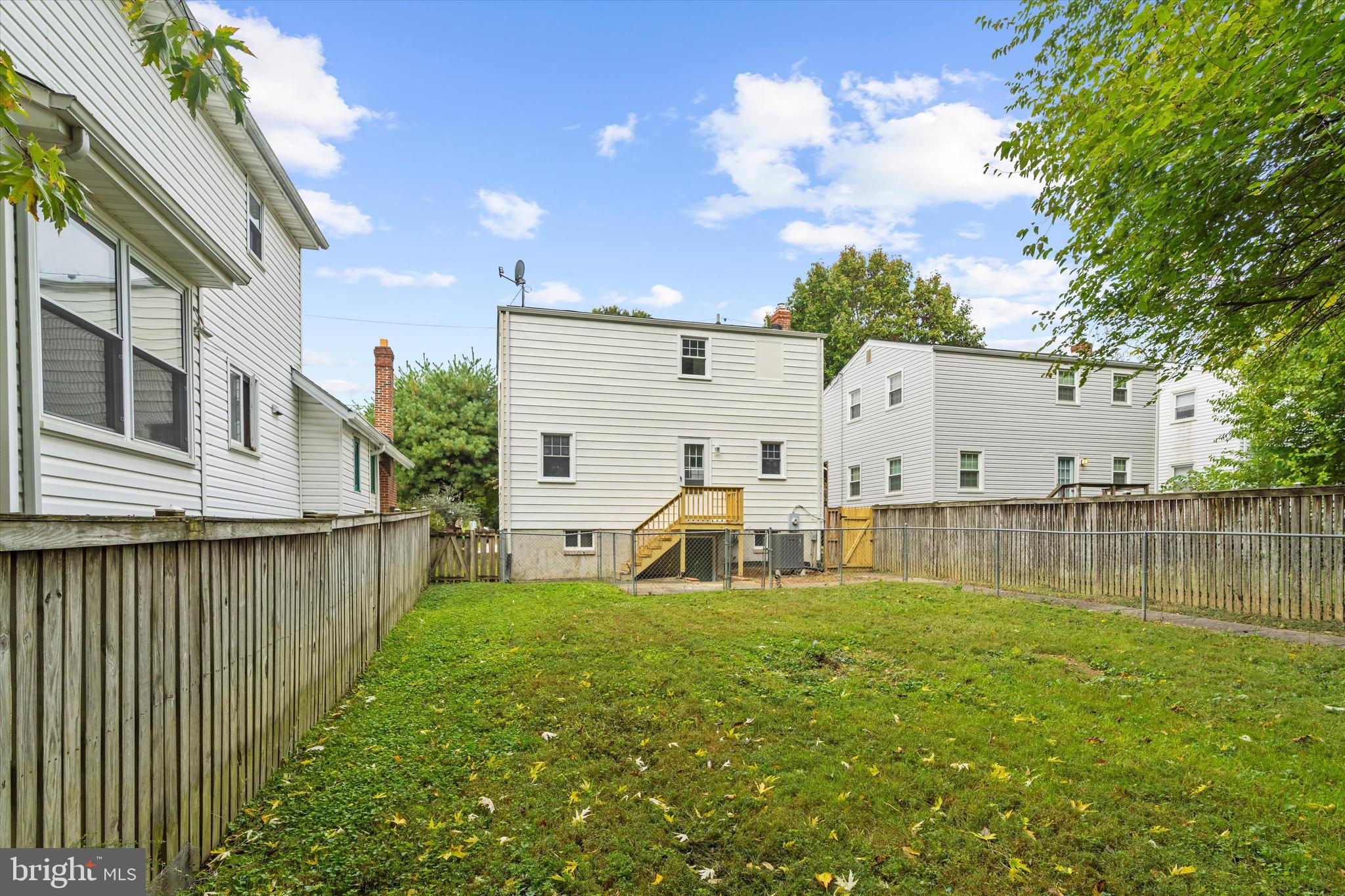 RIVERDALE PARK - Residential