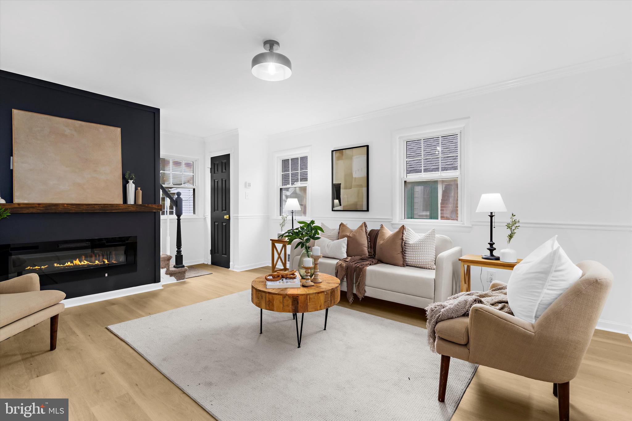 RIVERDALE PARK - Residential