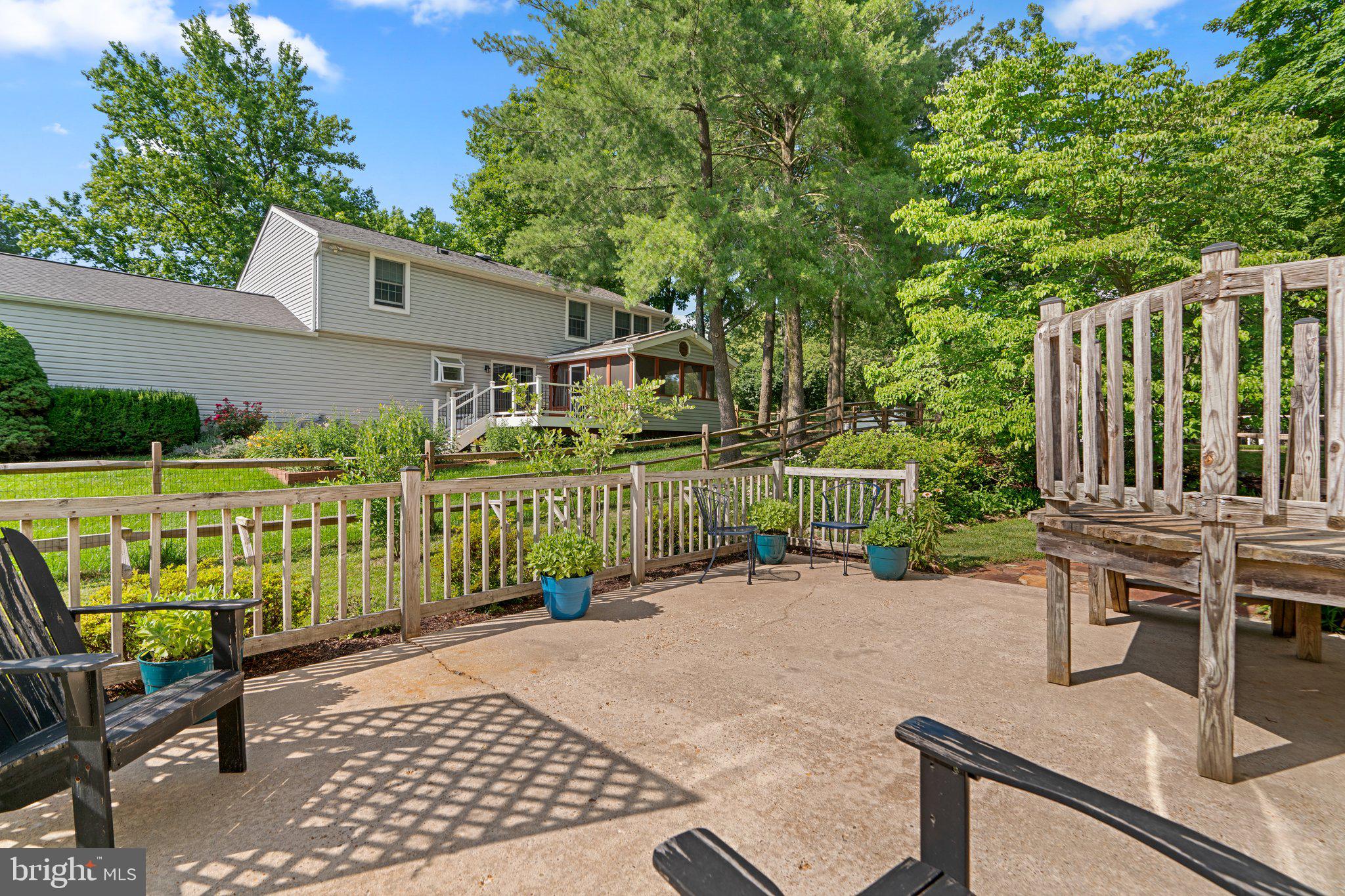 VILLAGE OF OWEN BROWN - Residential