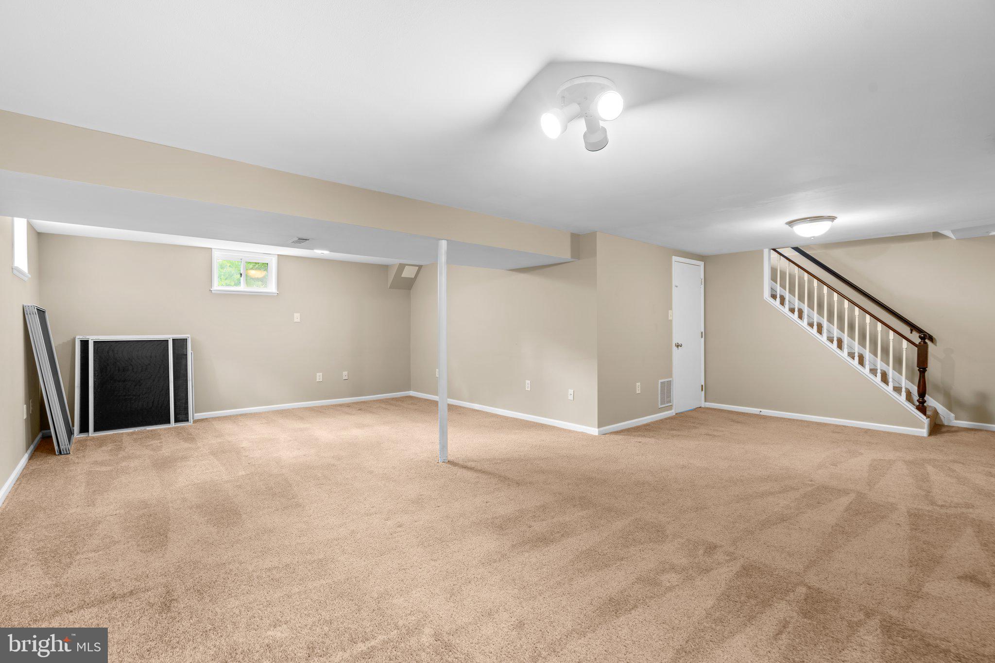 VILLAGE OF OWEN BROWN - Residential