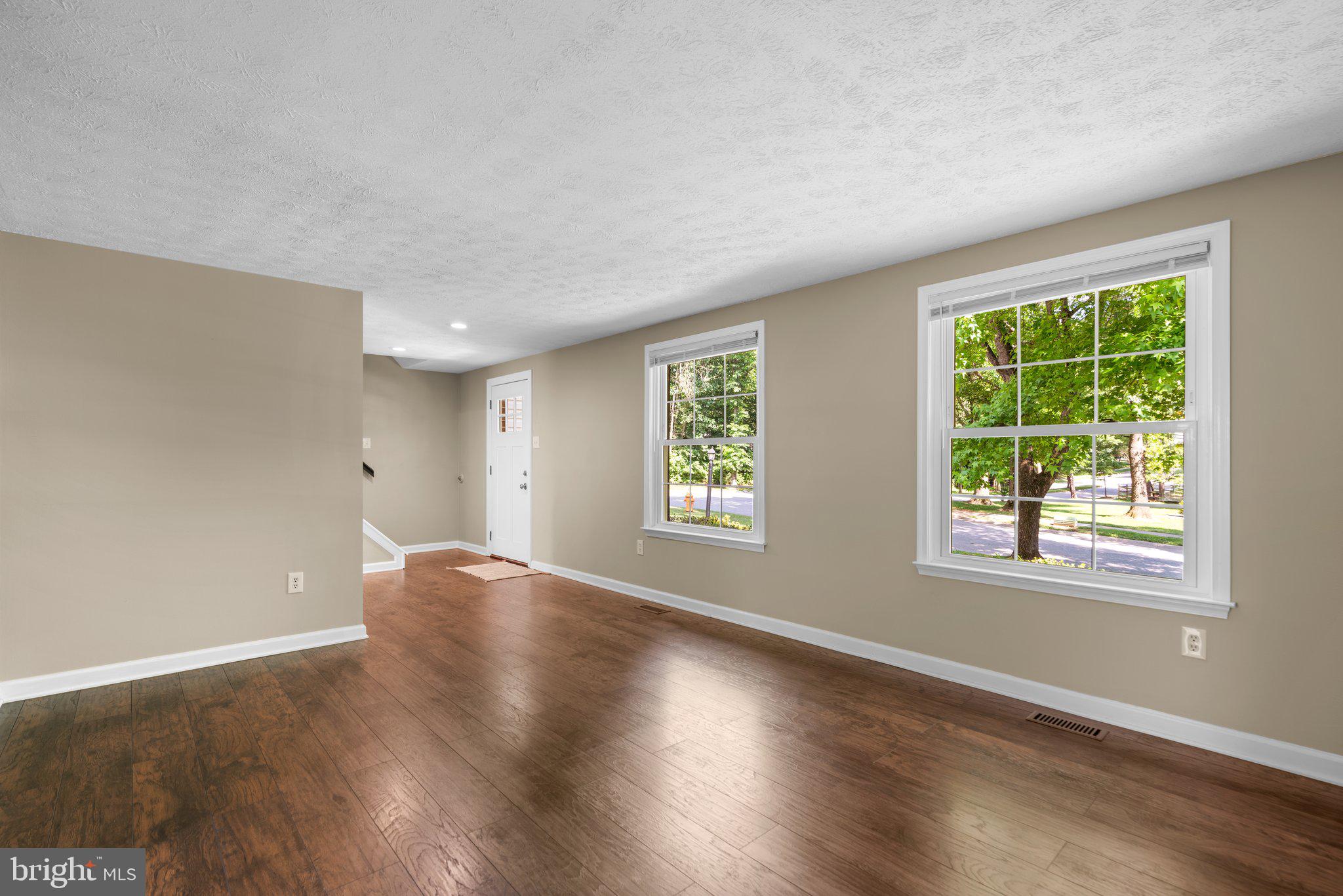 VILLAGE OF OWEN BROWN - Residential