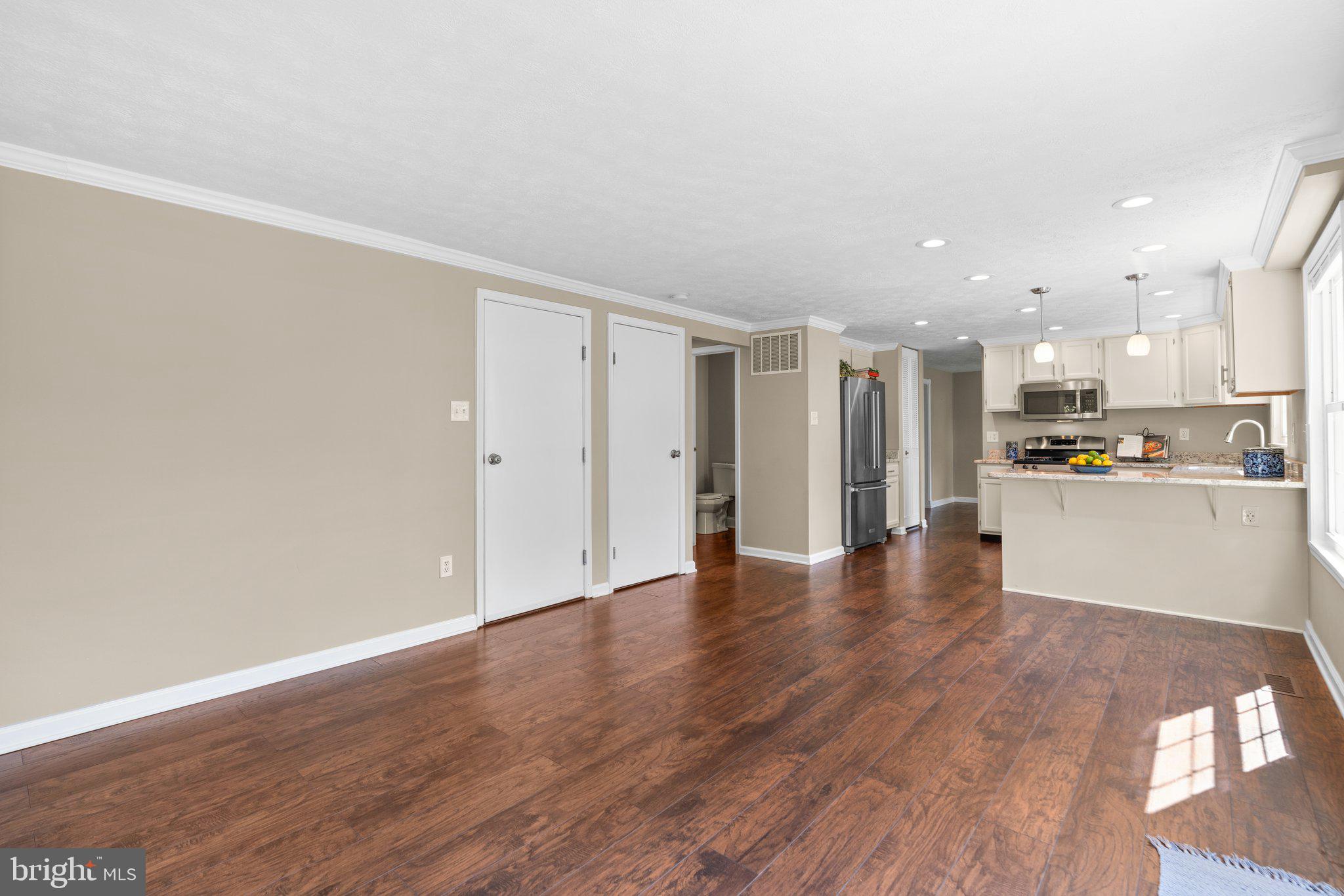 VILLAGE OF OWEN BROWN - Residential