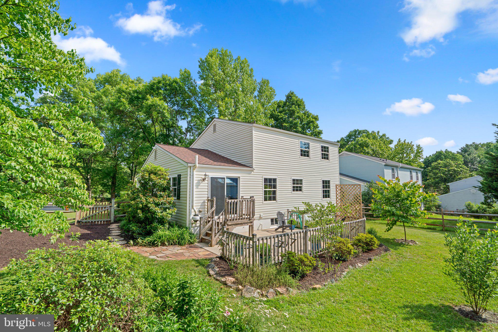 VILLAGE OF OWEN BROWN - Residential