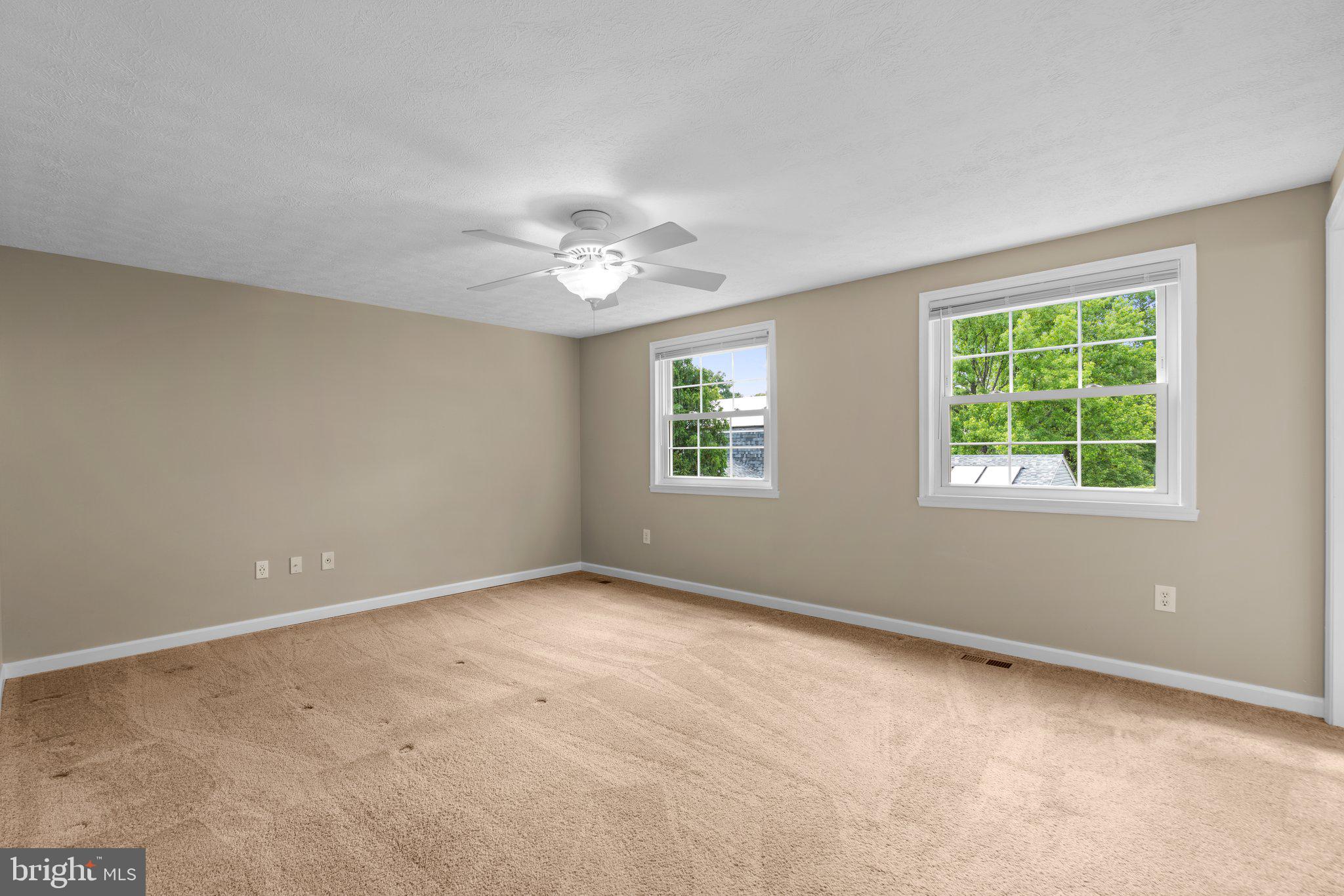 VILLAGE OF OWEN BROWN - Residential