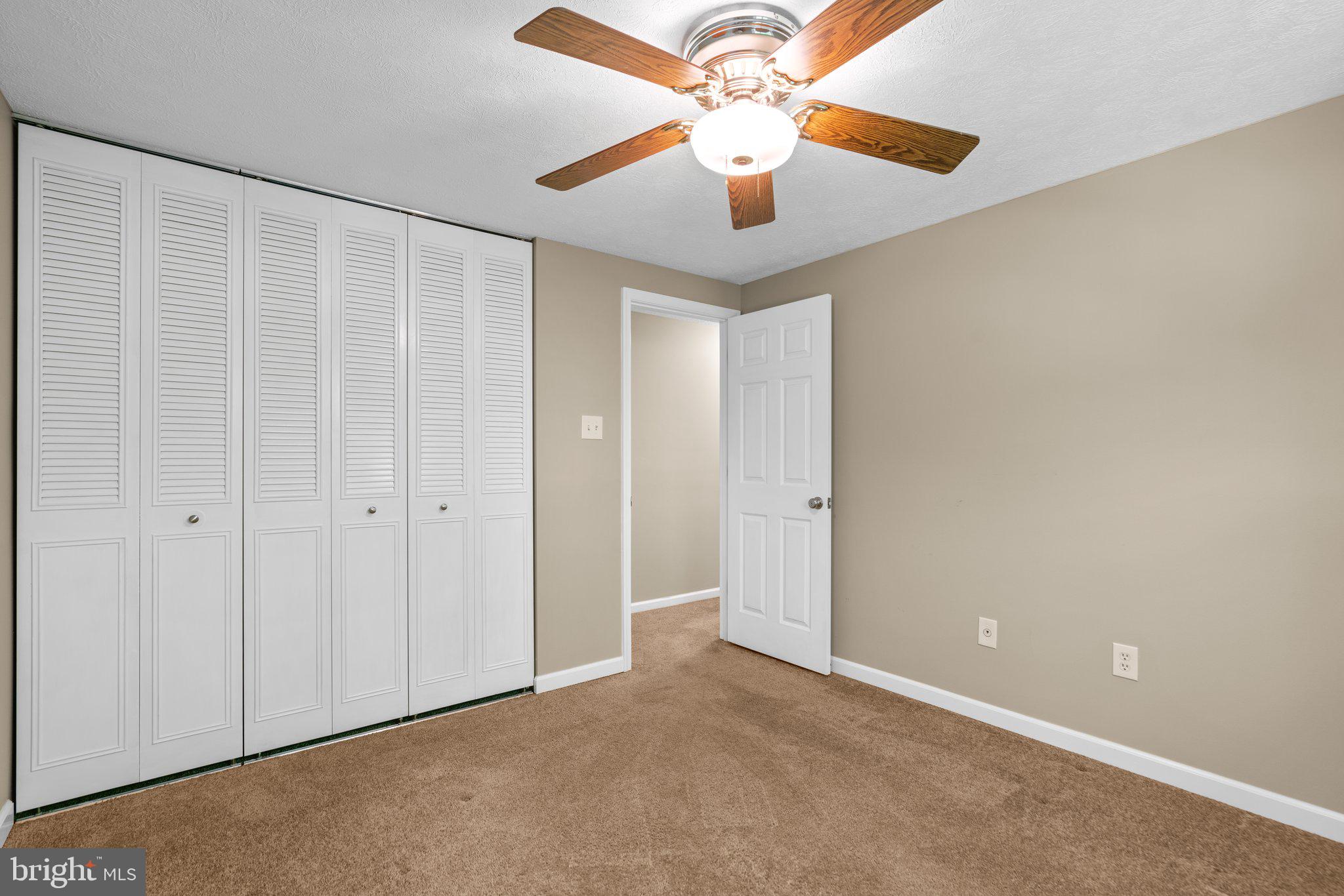 VILLAGE OF OWEN BROWN - Residential