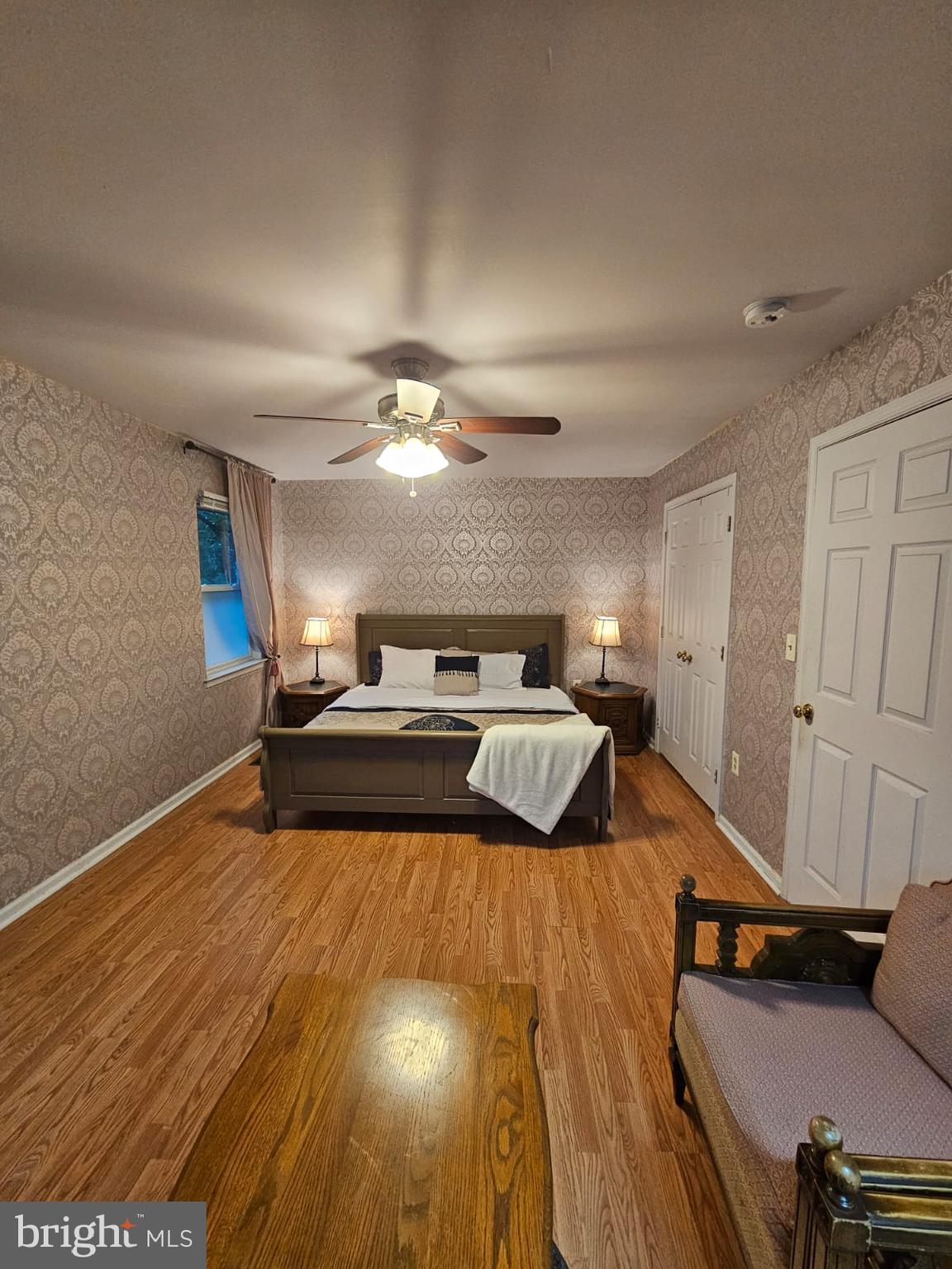 TEMPLE UNIVERSITY - Residential Lease