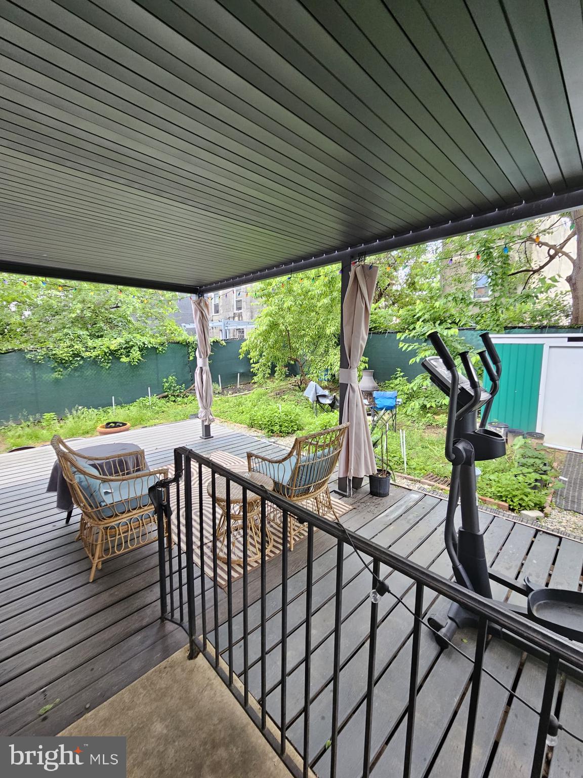 TEMPLE UNIVERSITY - Residential Lease