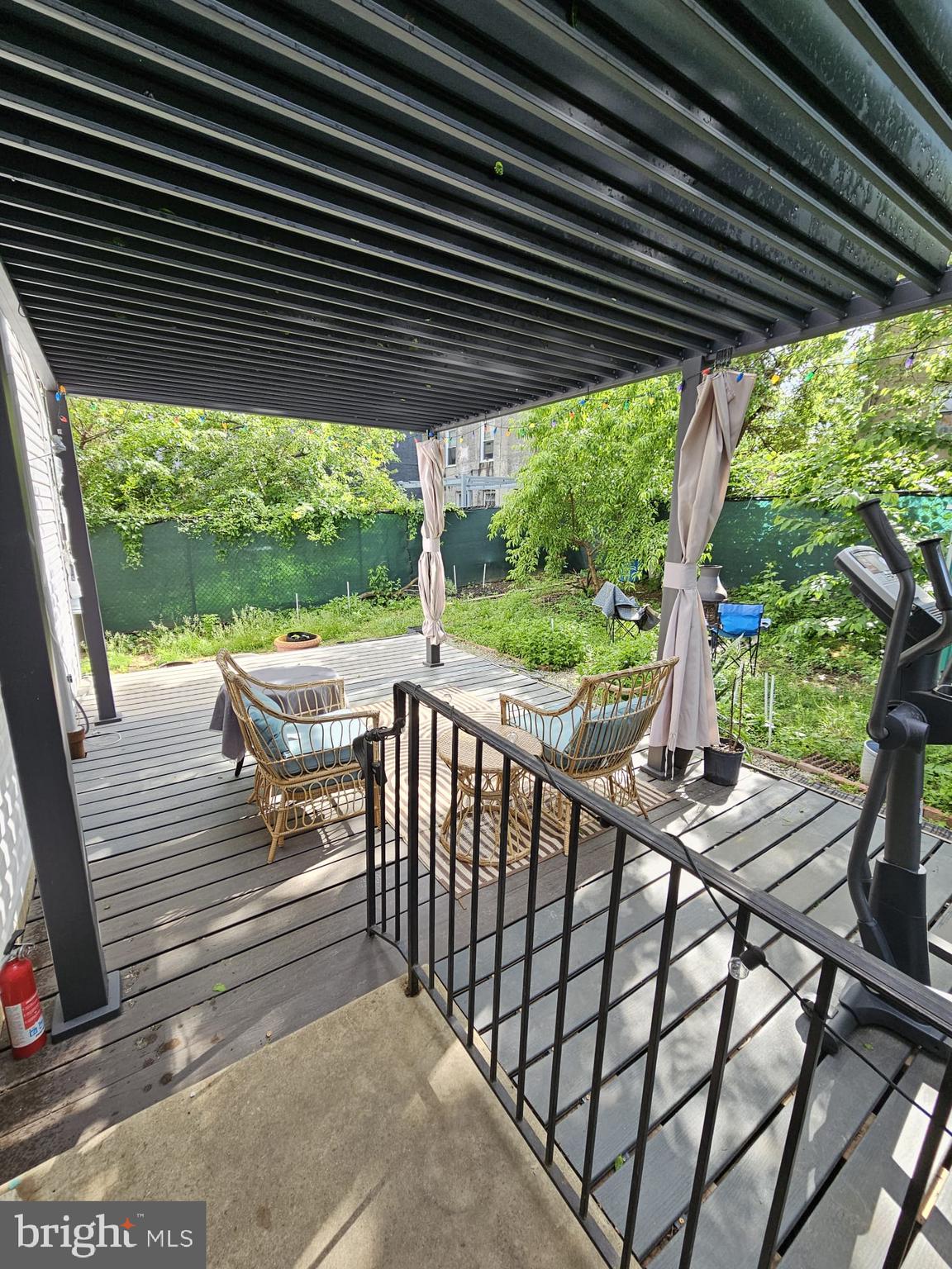 TEMPLE UNIVERSITY - Residential Lease