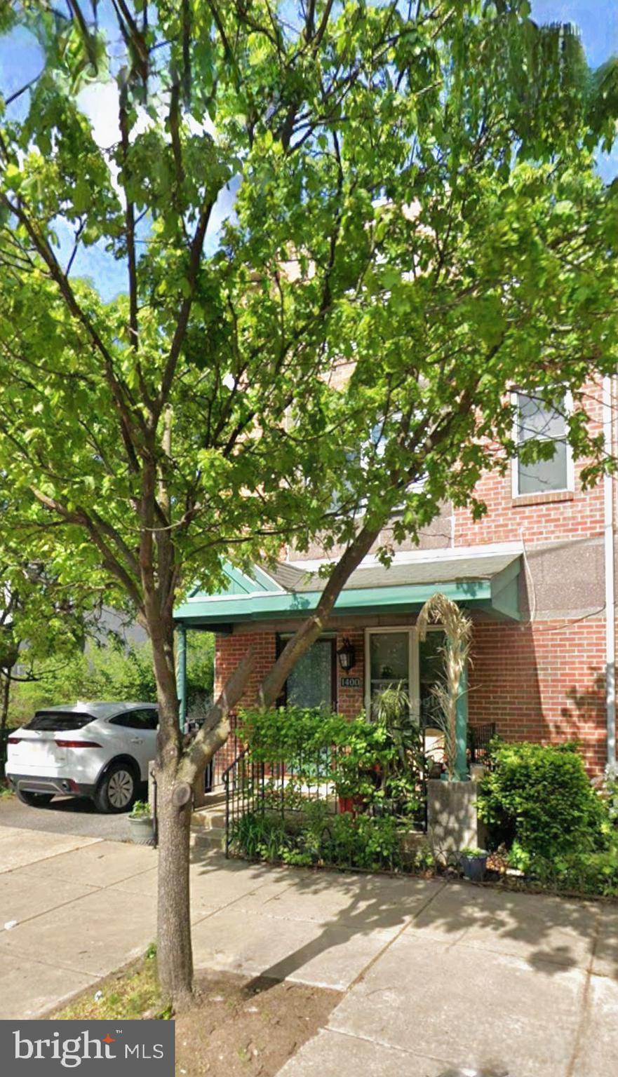 TEMPLE UNIVERSITY - Residential Lease