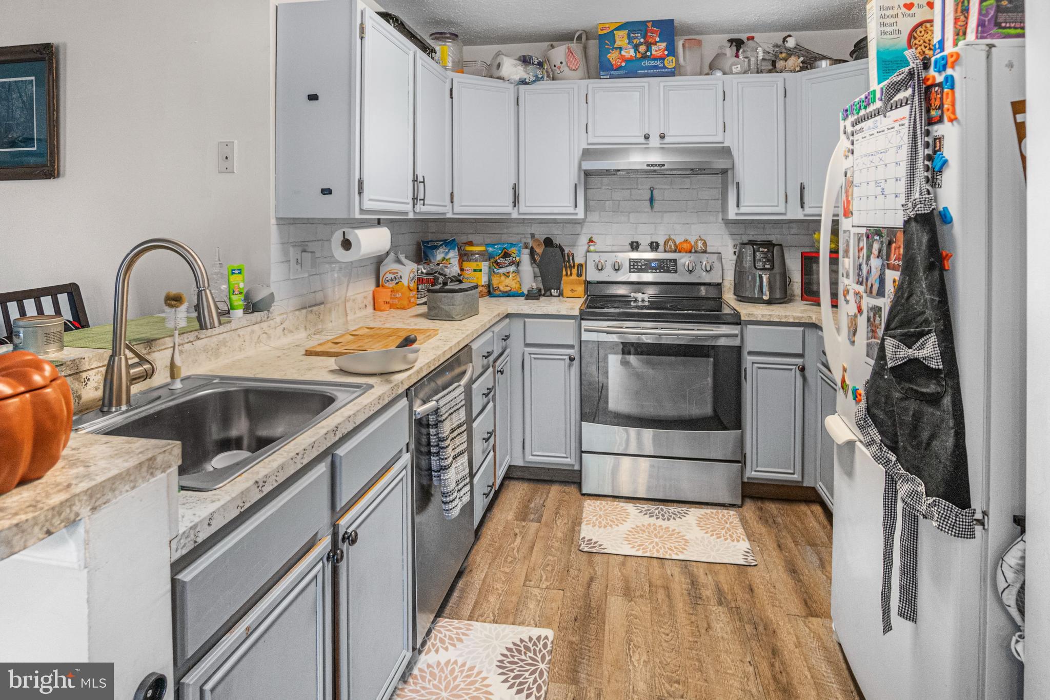 RED FOX FARMS - Residential