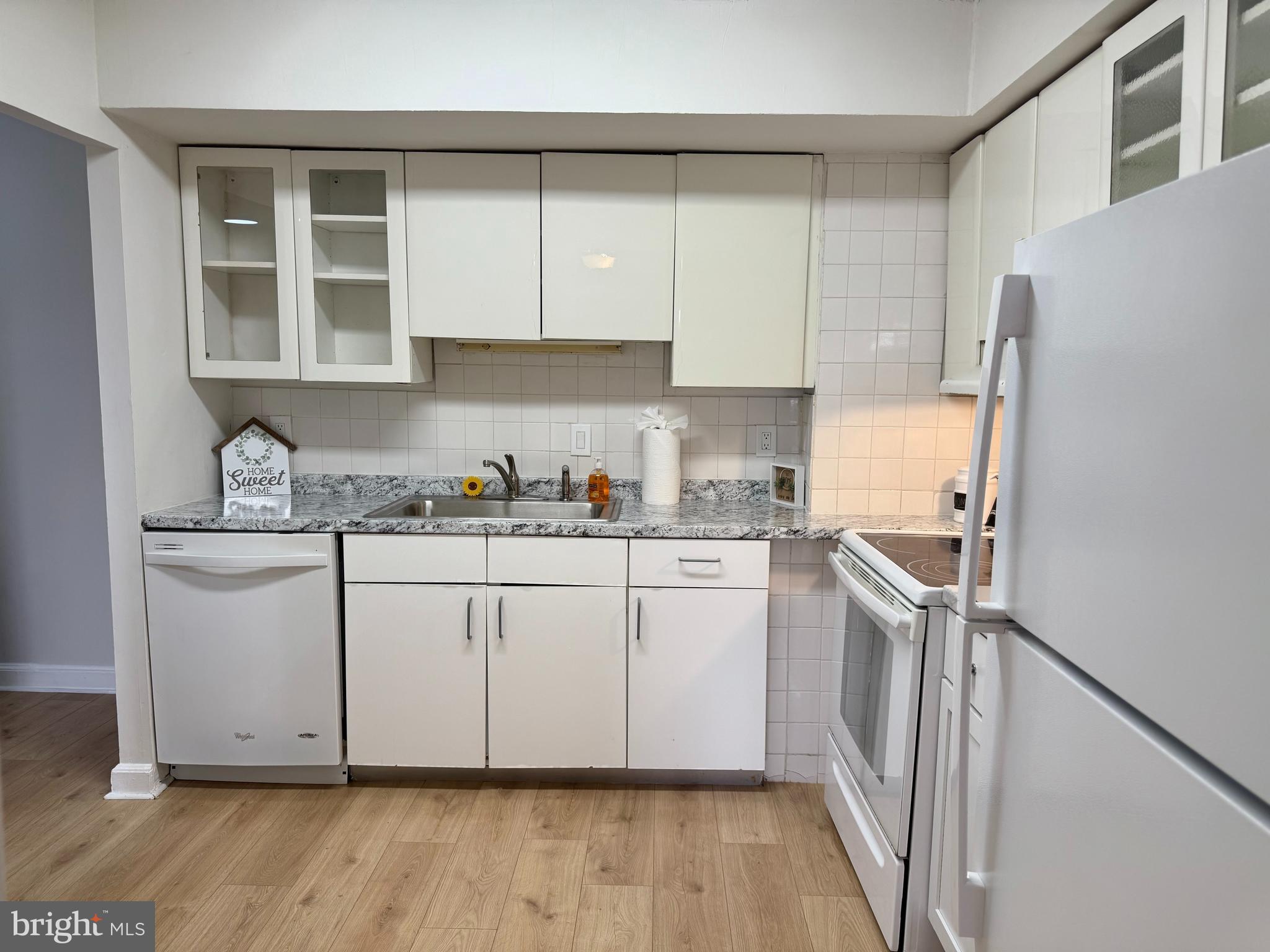 ADELPHI - Residential