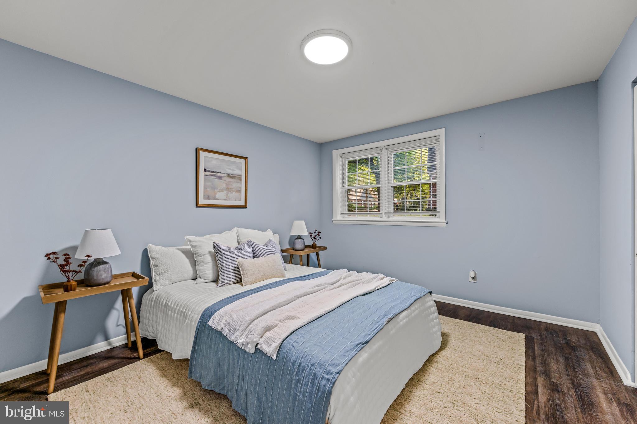 HOMELAND SOUTHWAY - Residential Lease